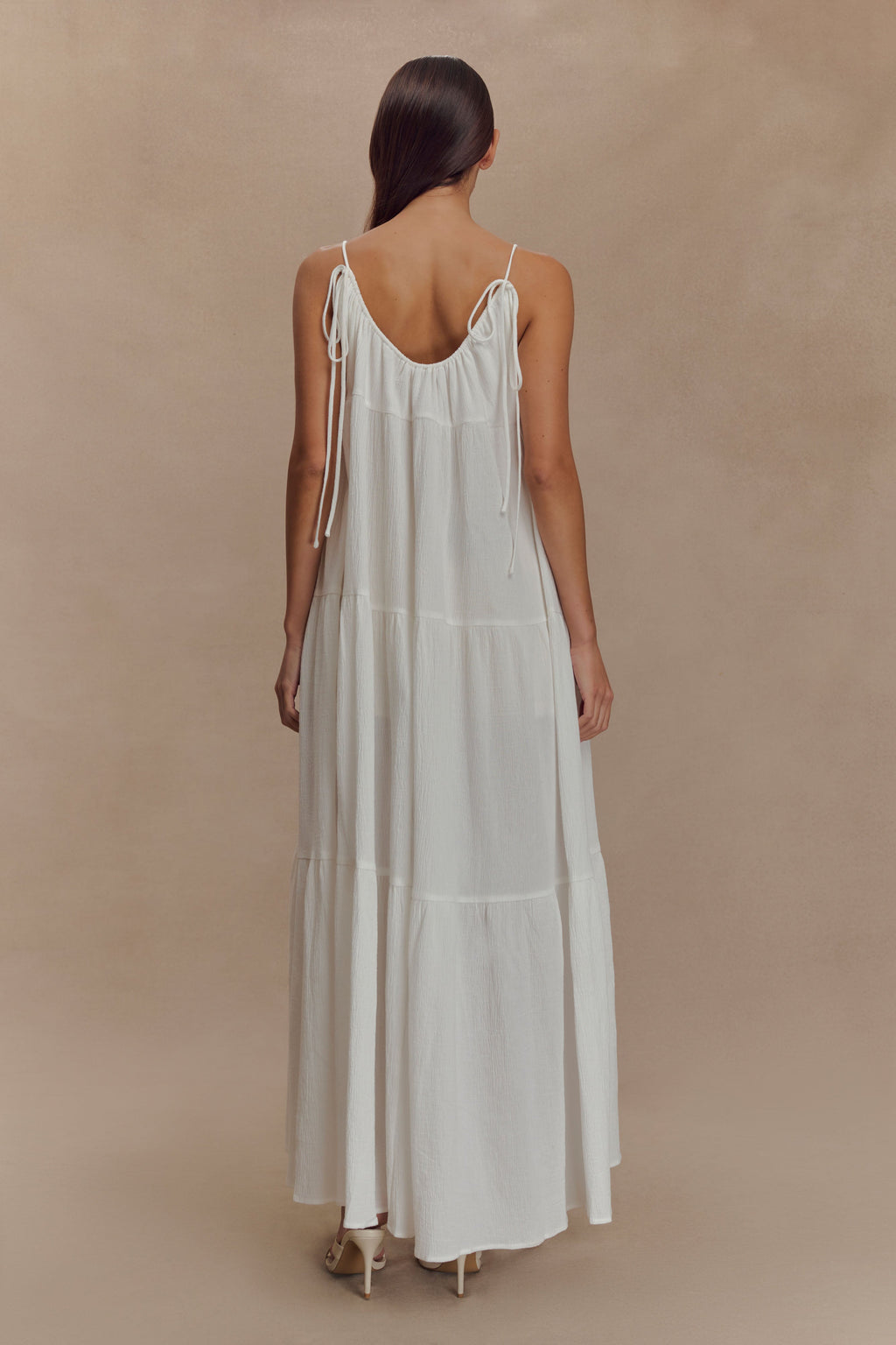 Lenny Front Tie Top in White – Chic&Drifts
