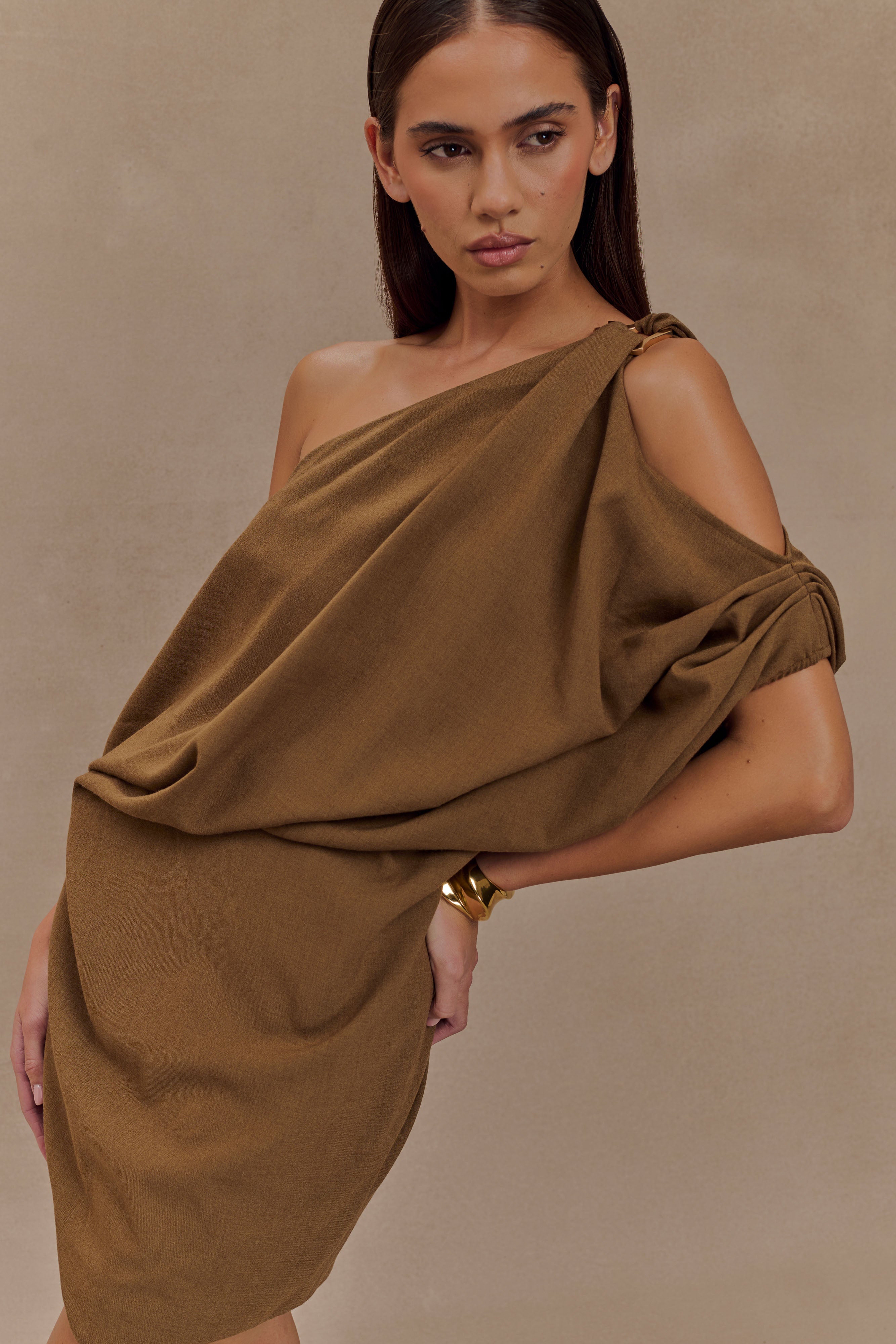 Gabriella Draped Mini Dress in Light Brown Marle – Chic&Drifts