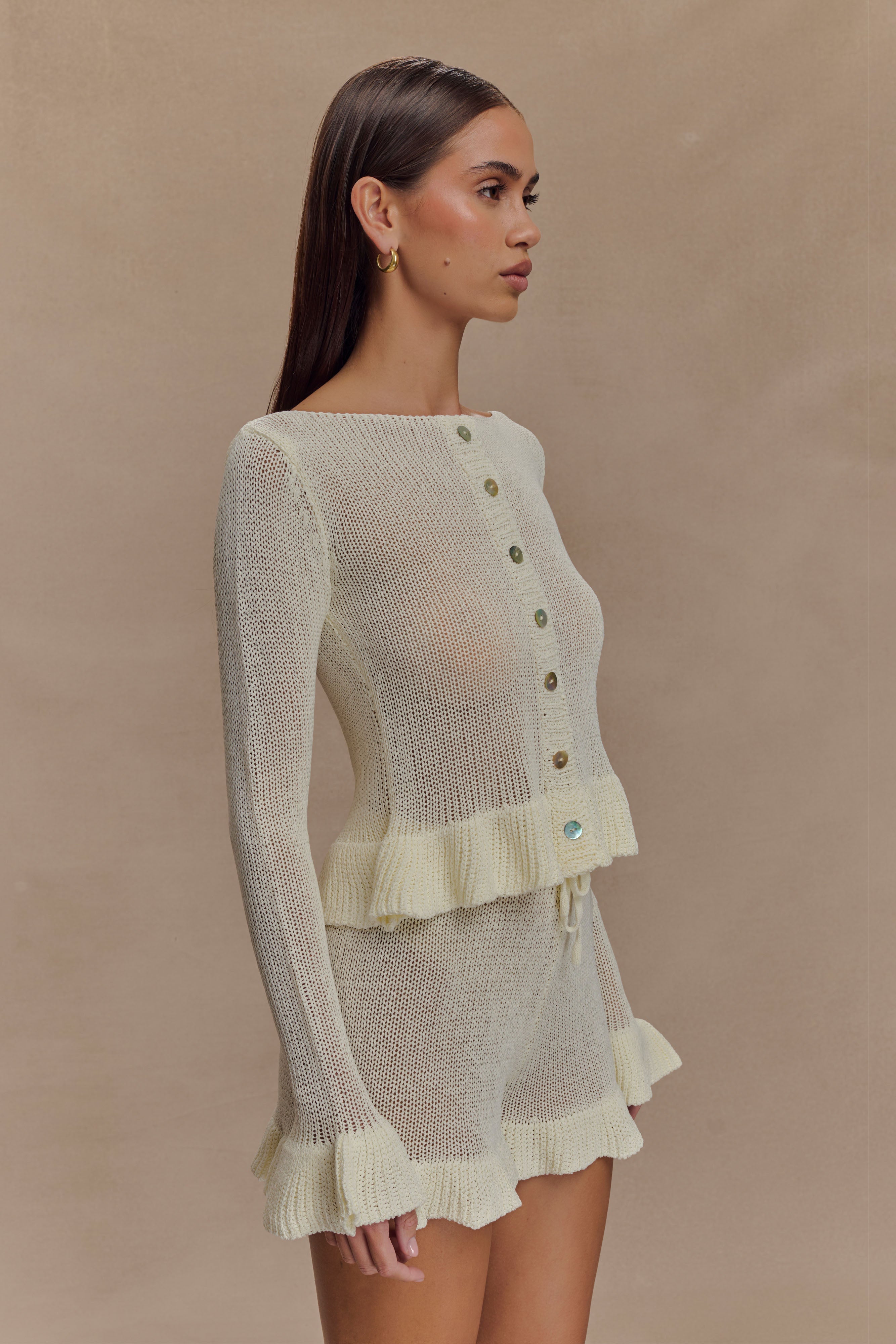 Eleanor Knit Frill Cardigan in White – Chic&Drifts