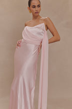 Carah Satin And Chiffon Maxi Dress in Pale Pink – Chic&Drifts