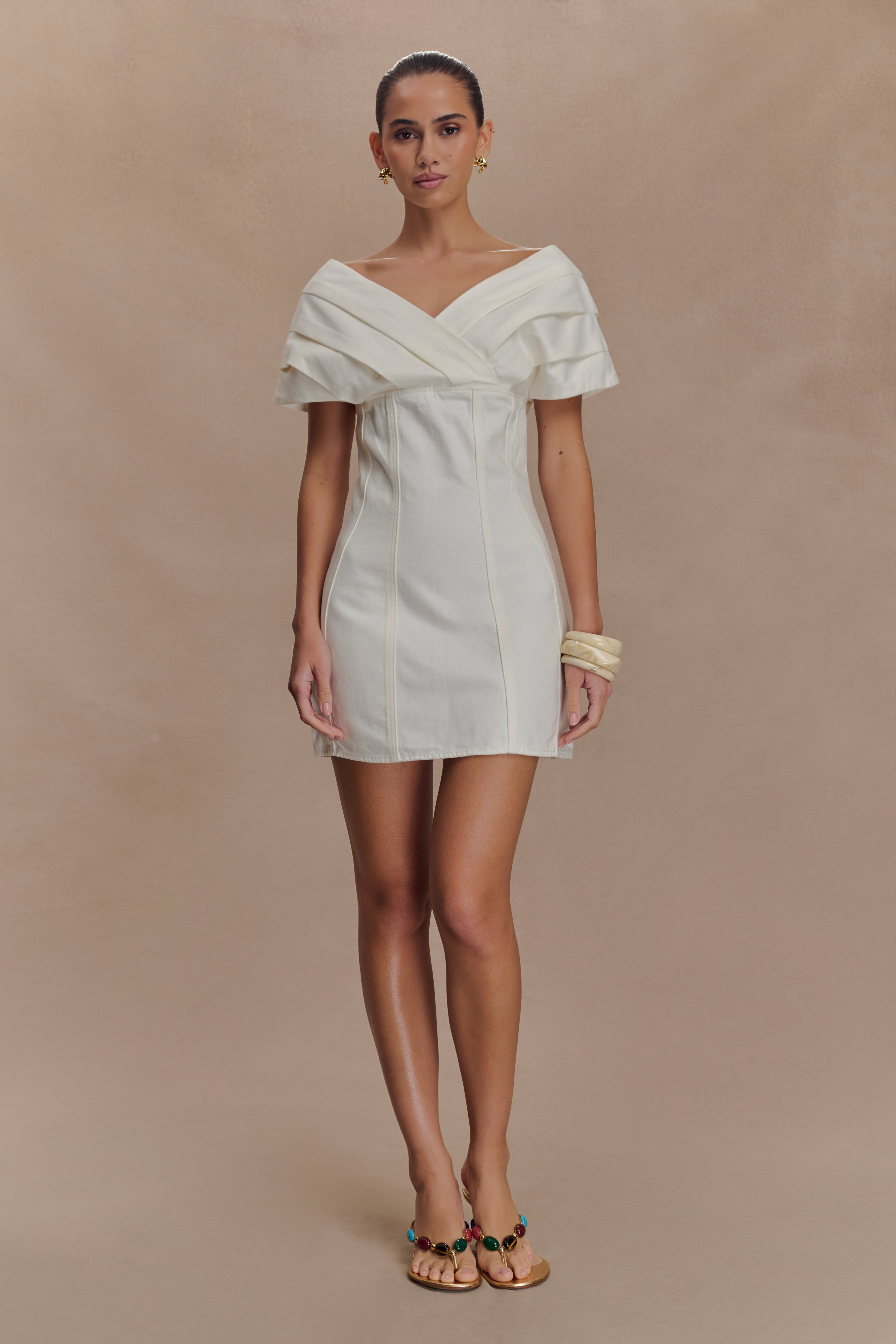 Pascale Off Shoulder Denim Mini Dress in White – Chic&Drifts