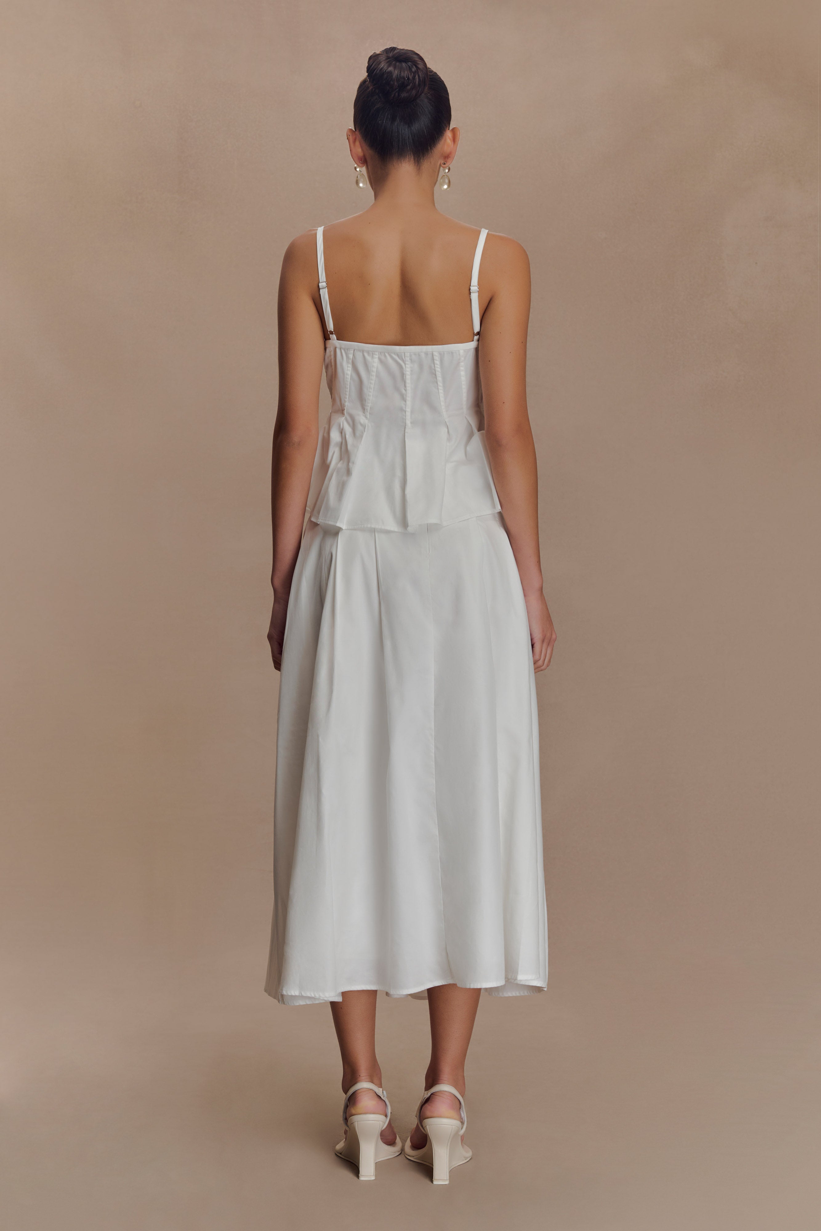 Mae Cotton Top in White – Chic&Drifts