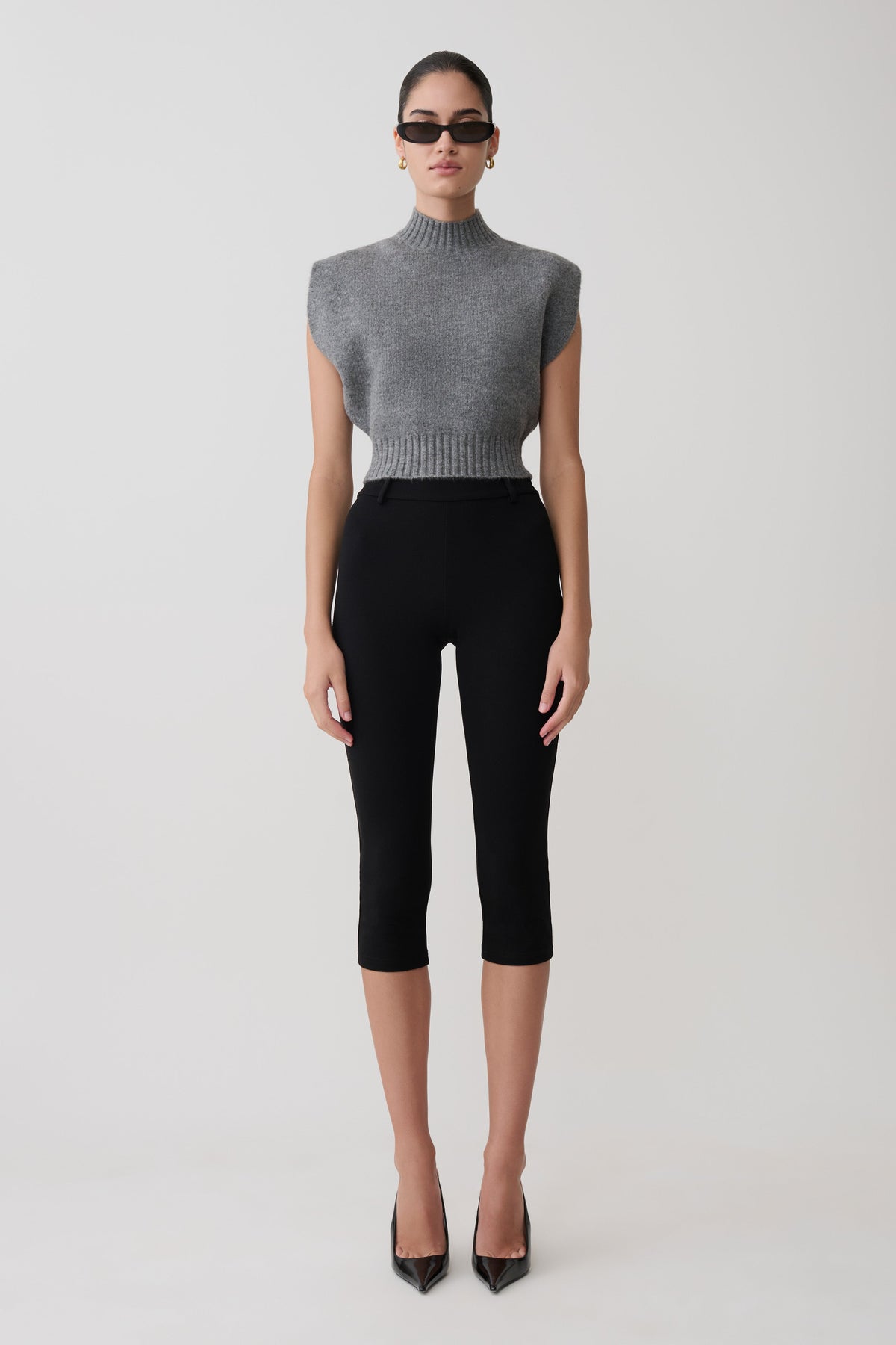 Niko Knit Oversized Top in Charcoal – Chic&Drifts
