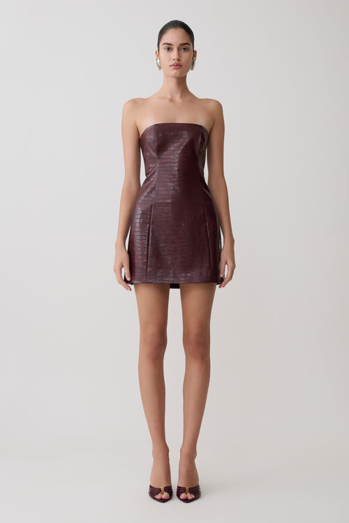 Anouk Faux Leather Strapless Mini Dress in Merlot – Chic&Drifts