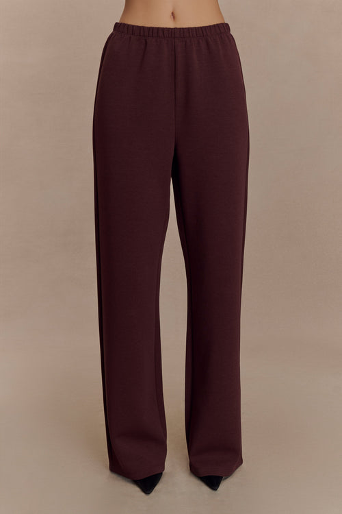 August Straight Leg Jogger in Chocolate – Chic&Drifts