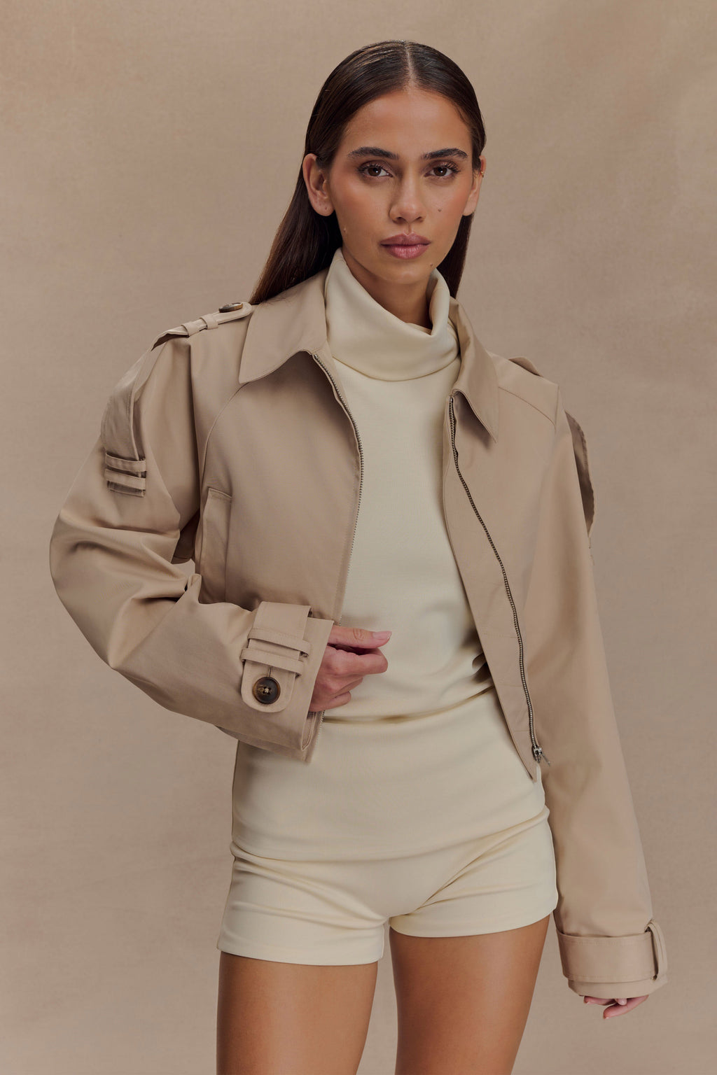 Frank Cropped Collared Jacket in Camel – Chic&Drifts