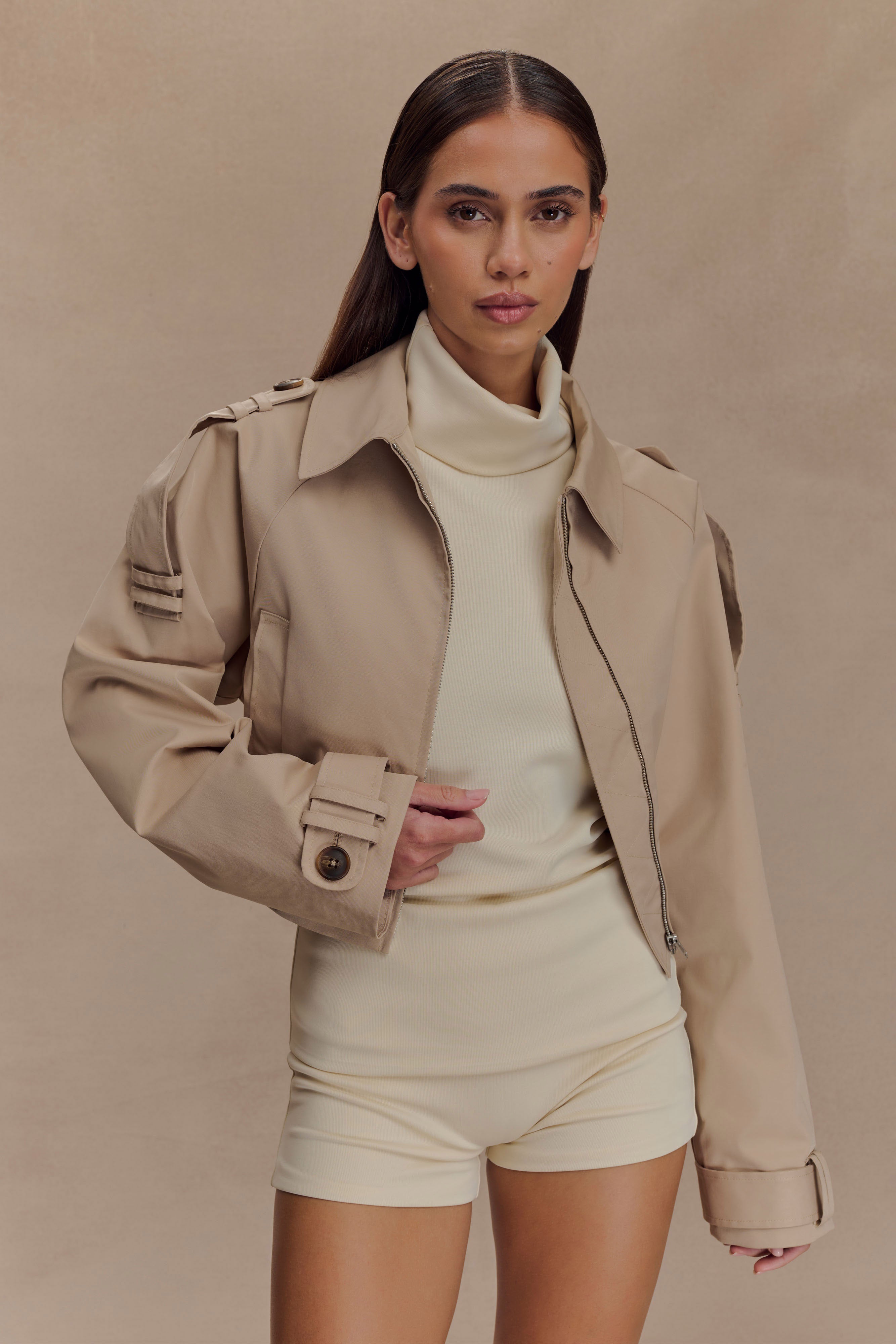 Frank Cropped Collared Jacket in Camel – Chic&Drifts