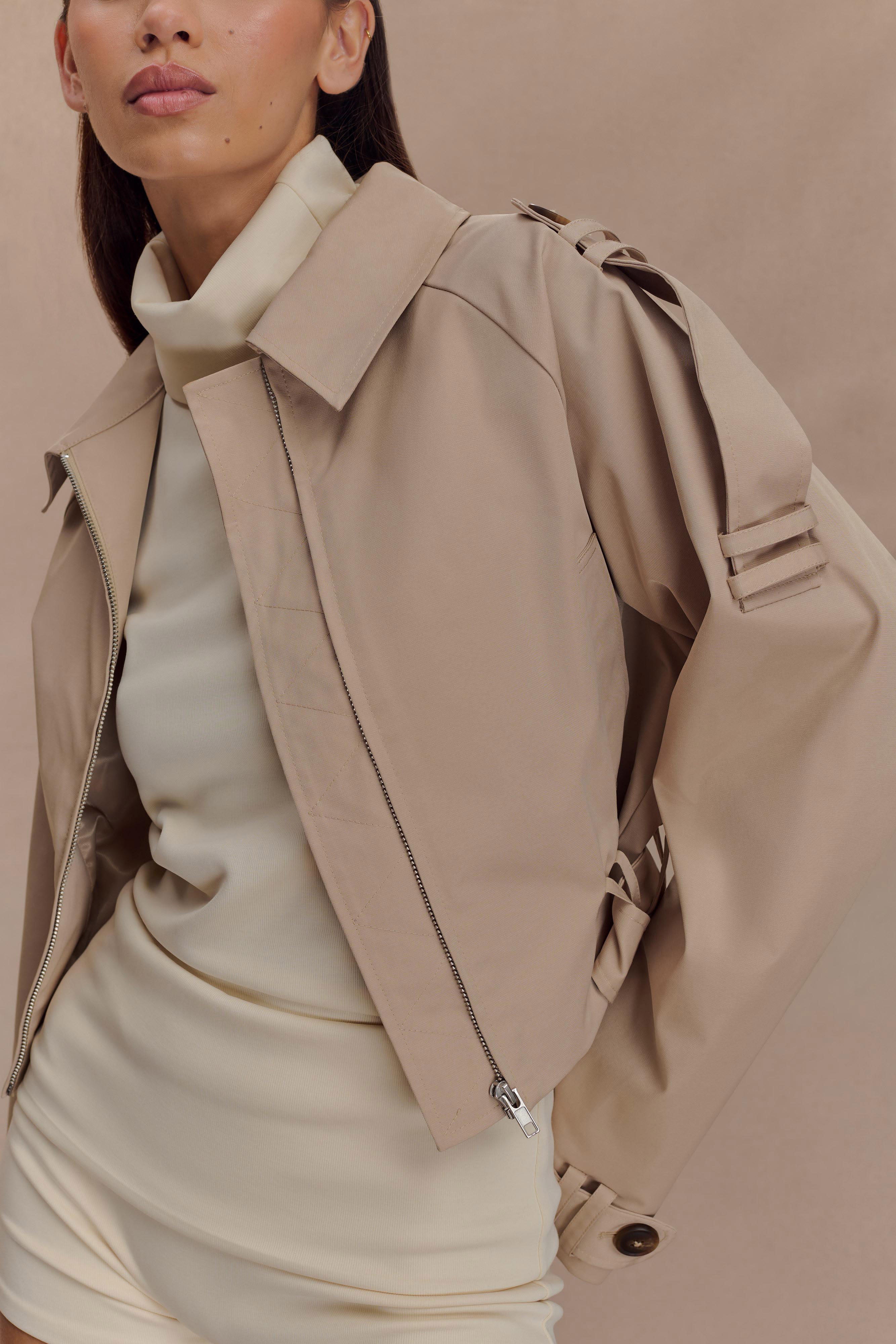 Frank Cropped Collared Jacket in Camel – Chic&Drifts