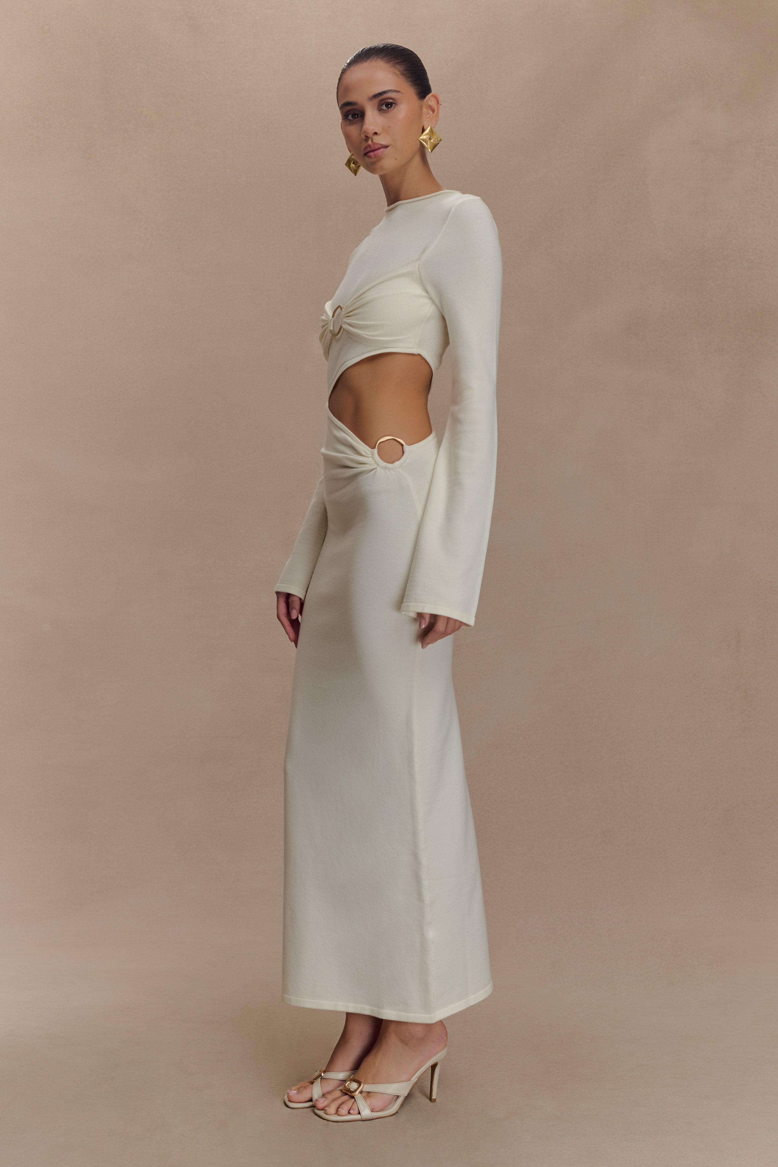Azariah Long Sleeve Knit Midi Dress in Ivory – Chic&Drifts