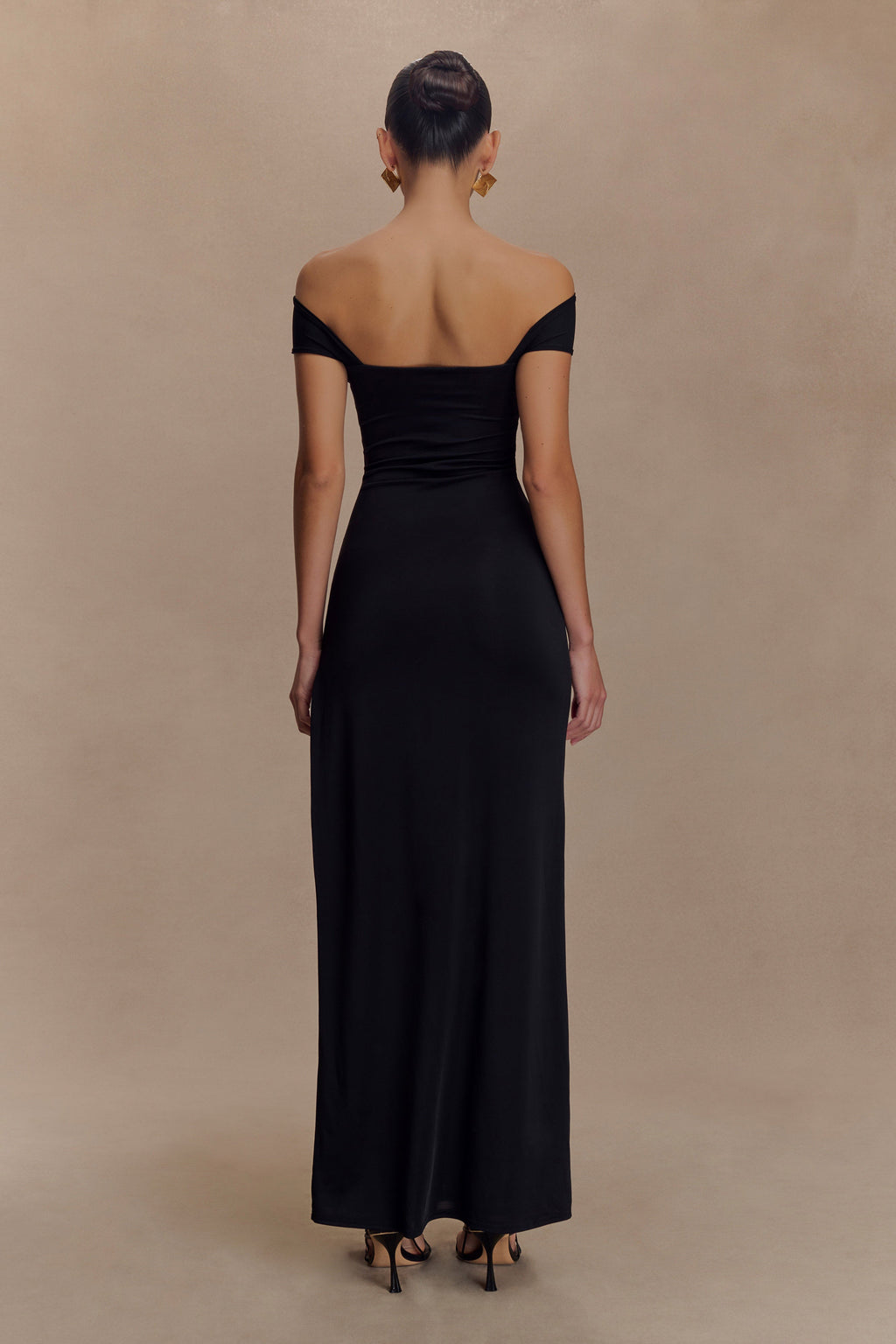 Aurora Slinky And Mesh Split Maxi Dress in Black – Chic&Drifts