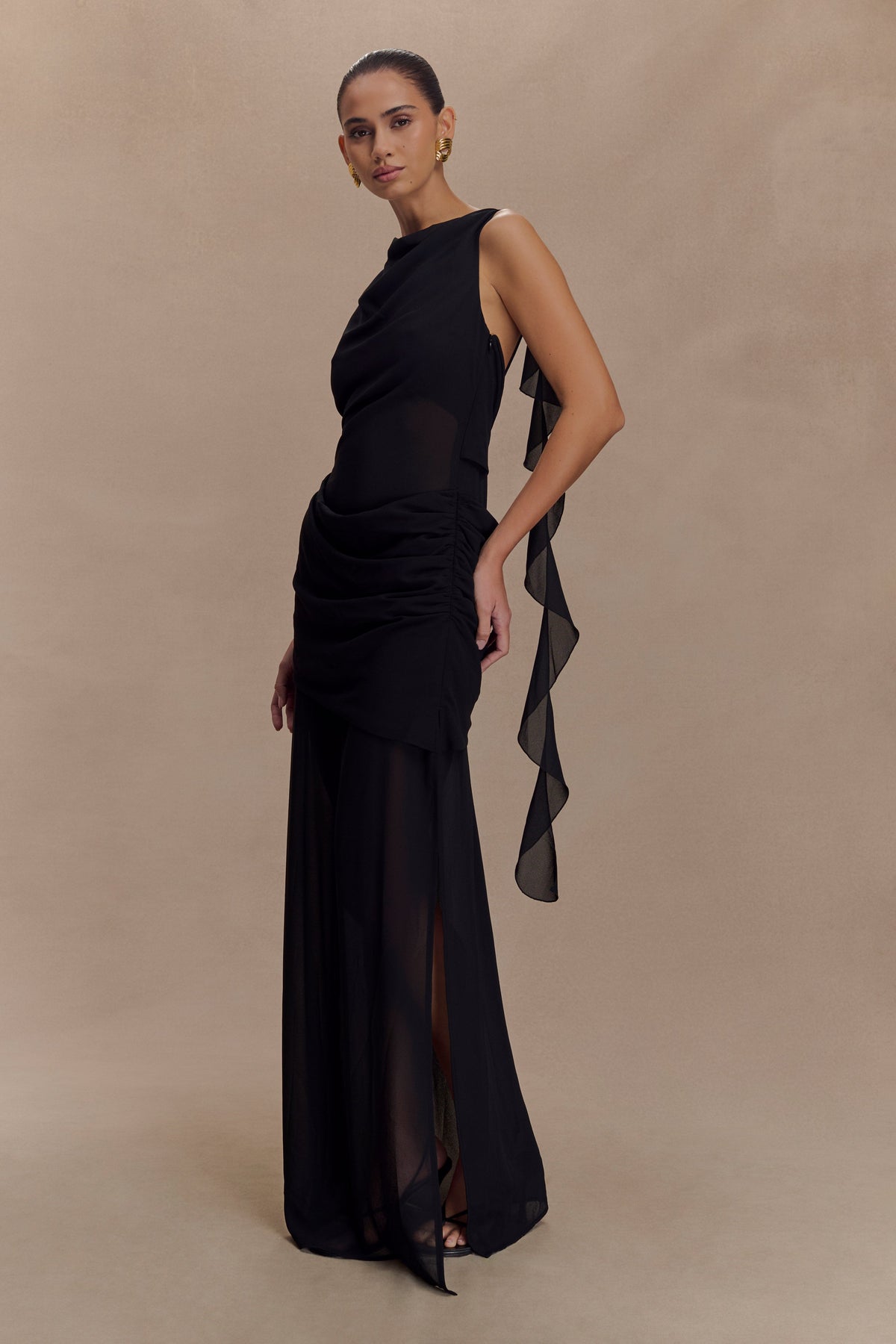 Daria Draped Chiffon Maxi Dress in Black – Chic&Drifts