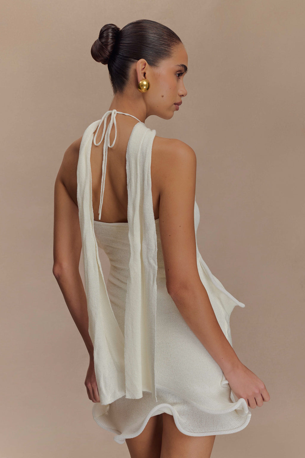 Caprice Halter Knit Mini Dress in White – Chic&Drifts