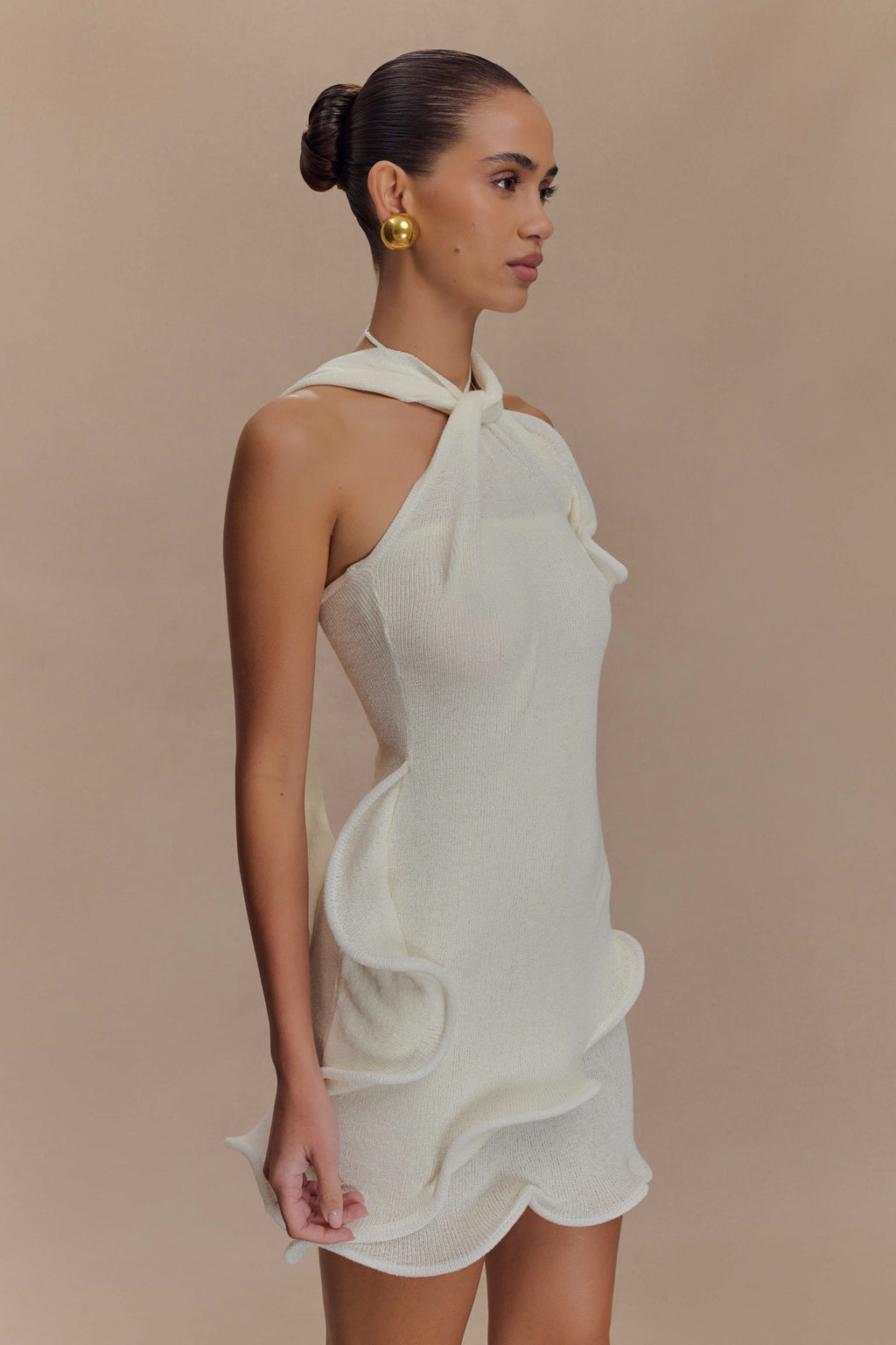 Caprice Halter Knit Mini Dress in White – Chic&Drifts