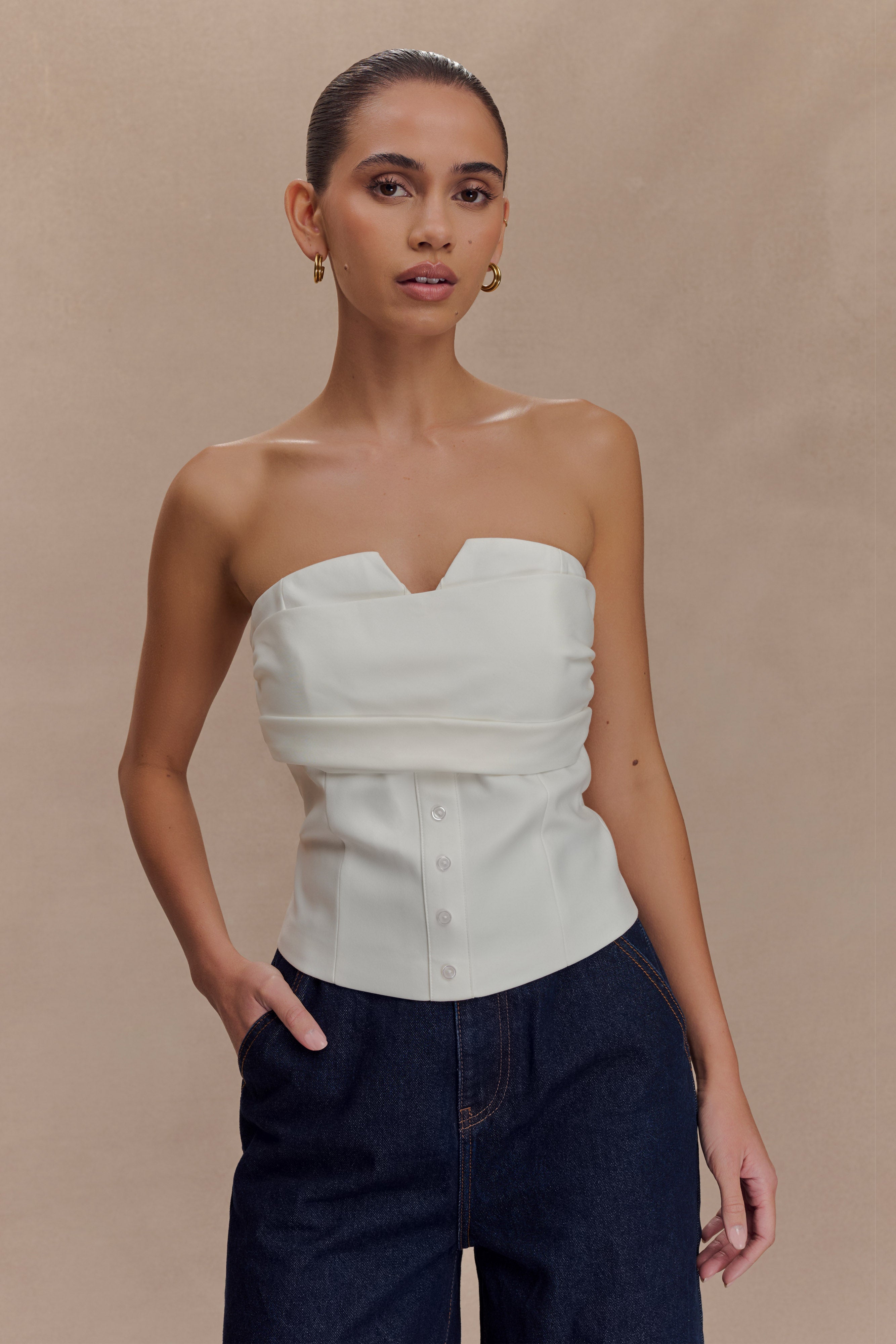 Zillah Strapless Cotton Top in White – Chic&Drifts