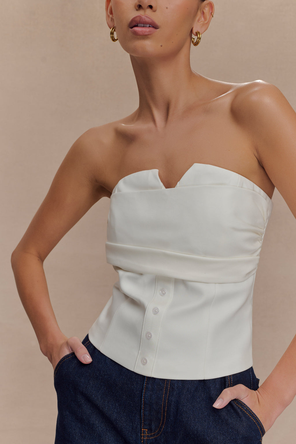 Zillah Strapless Cotton Top in White – Chic&Drifts