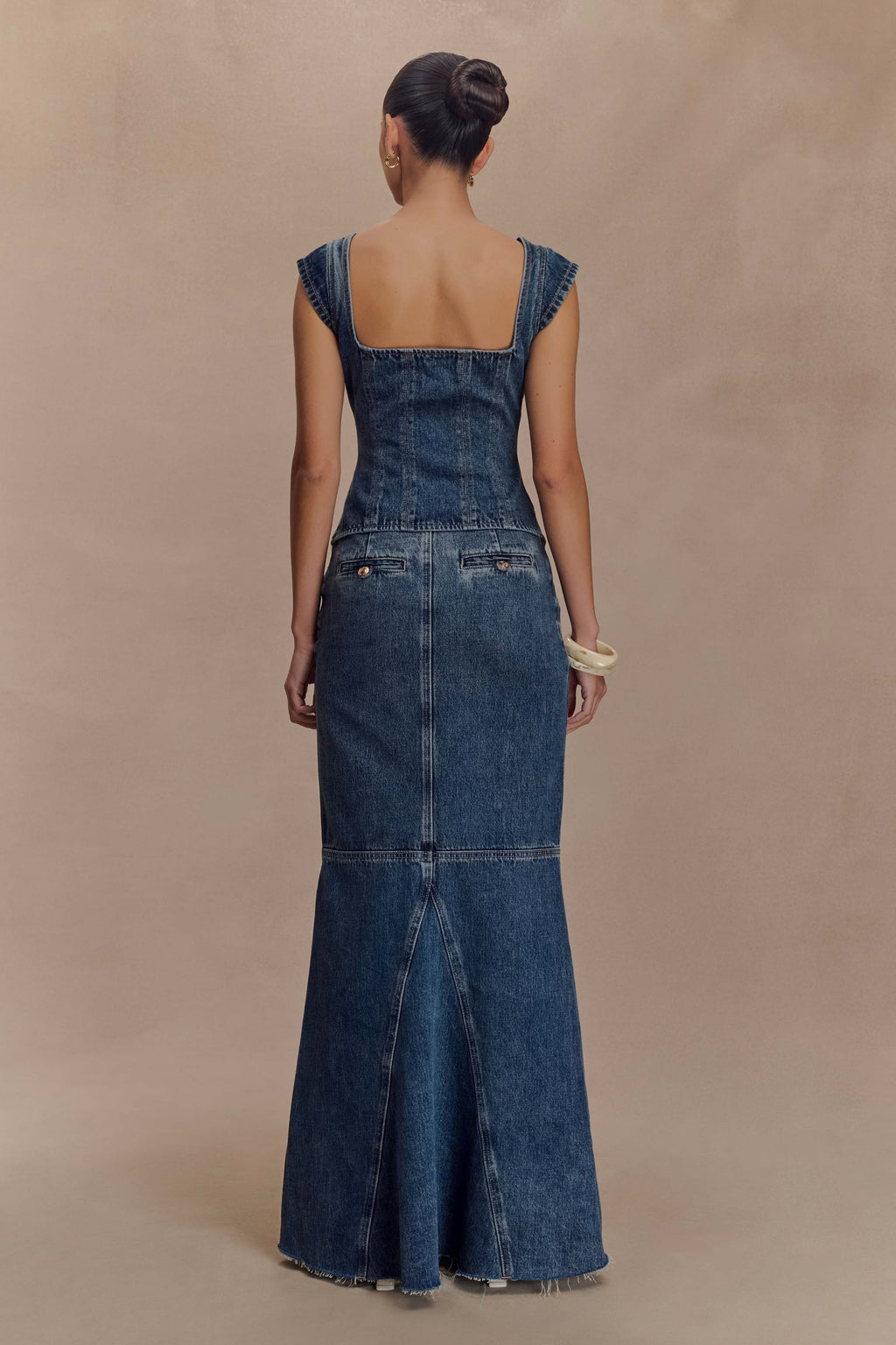 Loretta Cap Sleeve Denim Top in Washed Dark Blue – Chic&Drifts