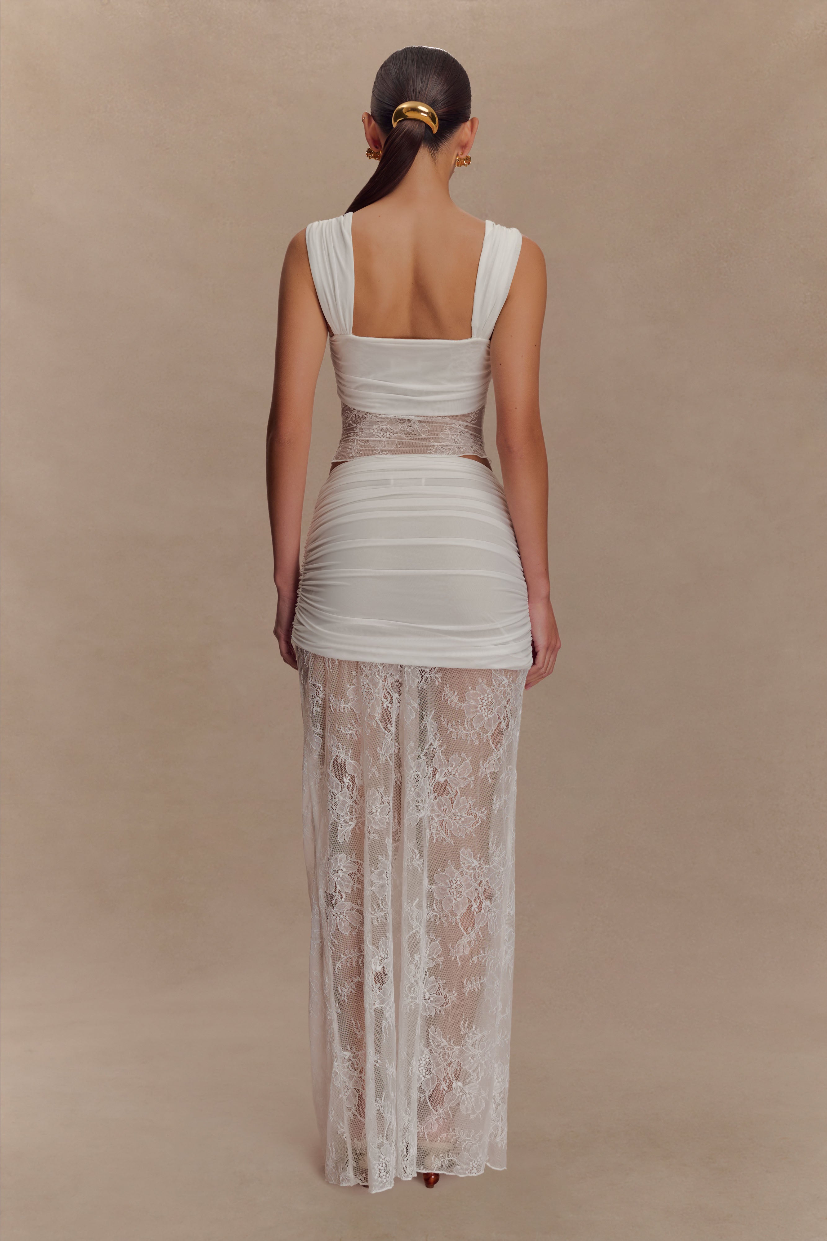 Guinevere Lace And Mesh Top in Ivory – Chic&Drifts