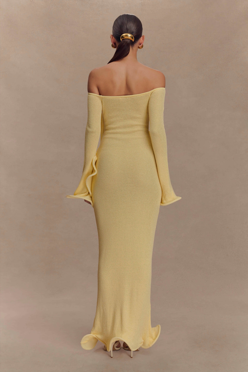 Sandrine Off Shoulder Knit Maxi Dress in Lemon – Chic&Drifts