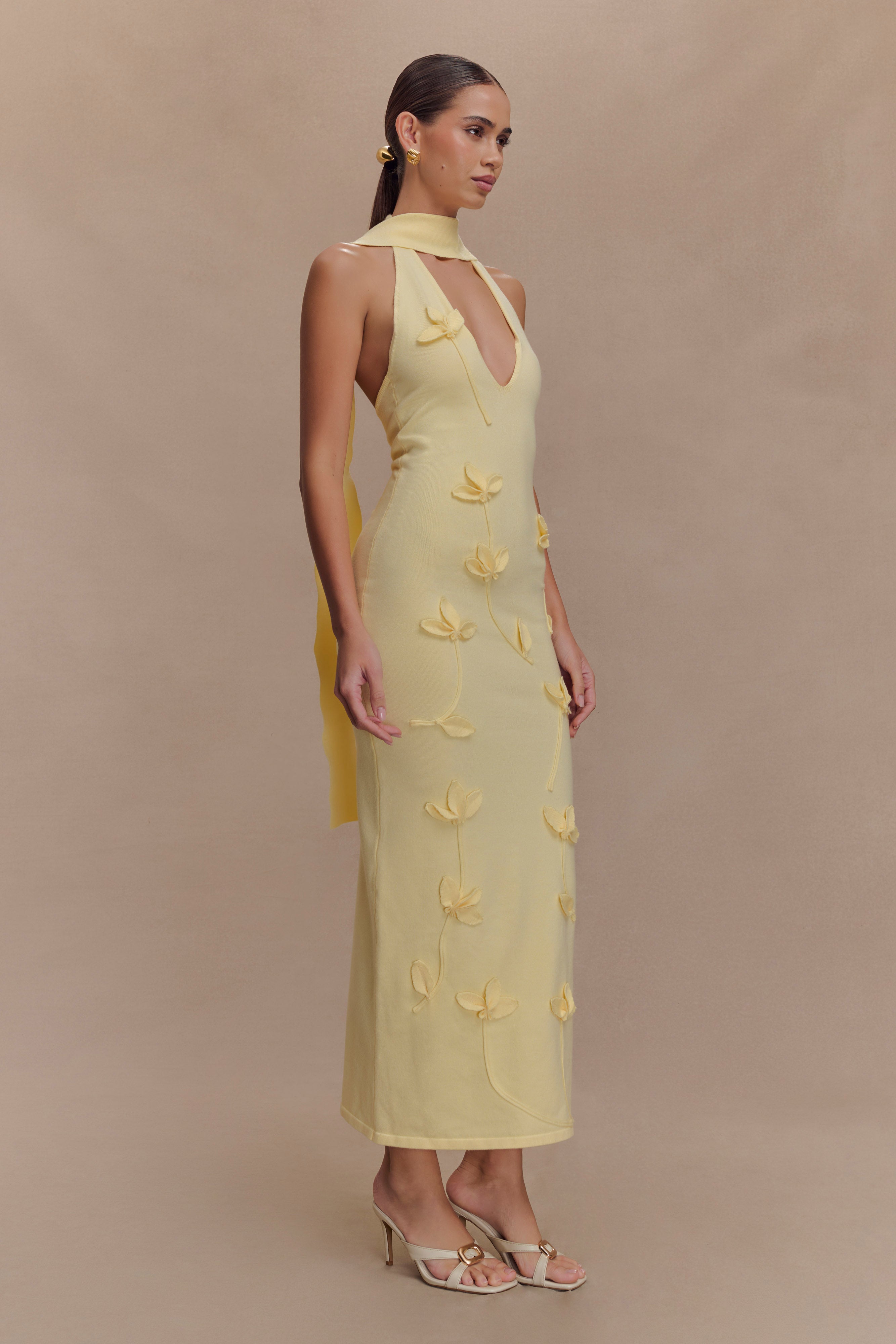 Wynn Floral Knit Midi Dress in Lemon – Chic&Drifts