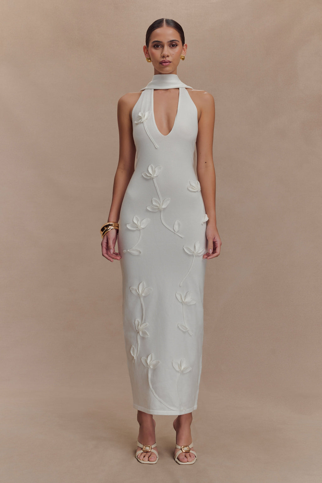 Wynn Floral Knit Midi Dress in White – Chic&Drifts