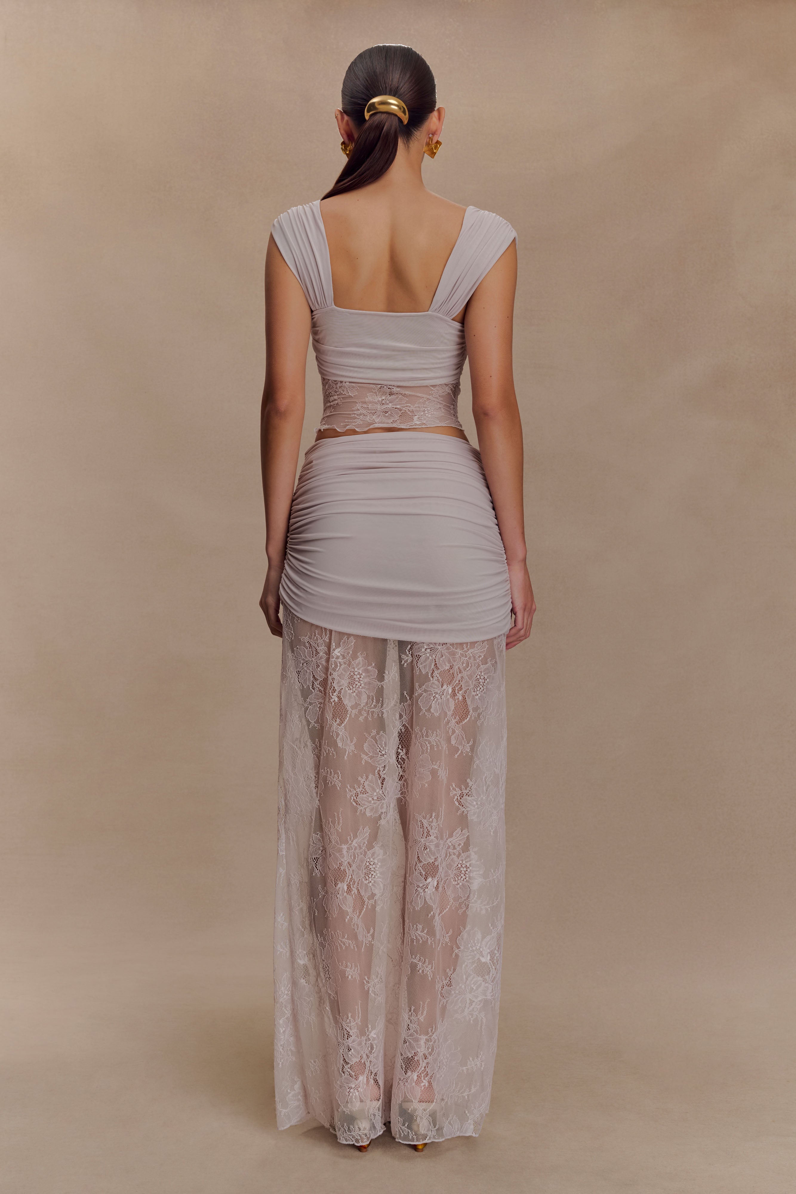 Guinevere Lace And Mesh Top in Lilac – Chic&Drifts