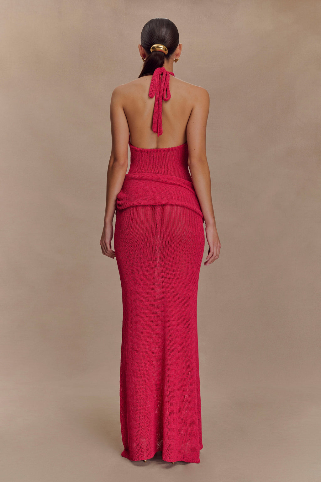 Reece Halter Knit Maxi Dress in Dragonfruit – Chic&Drifts