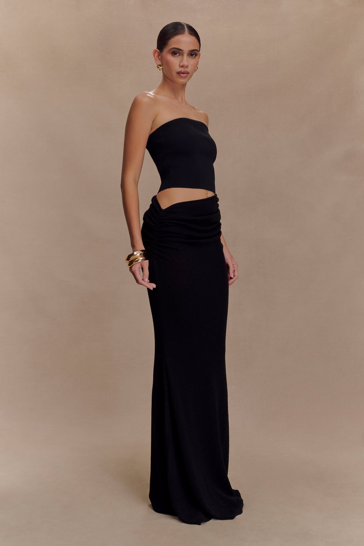 Jasiel Strapless Knit Maxi Dress in Black – Chic&Drifts