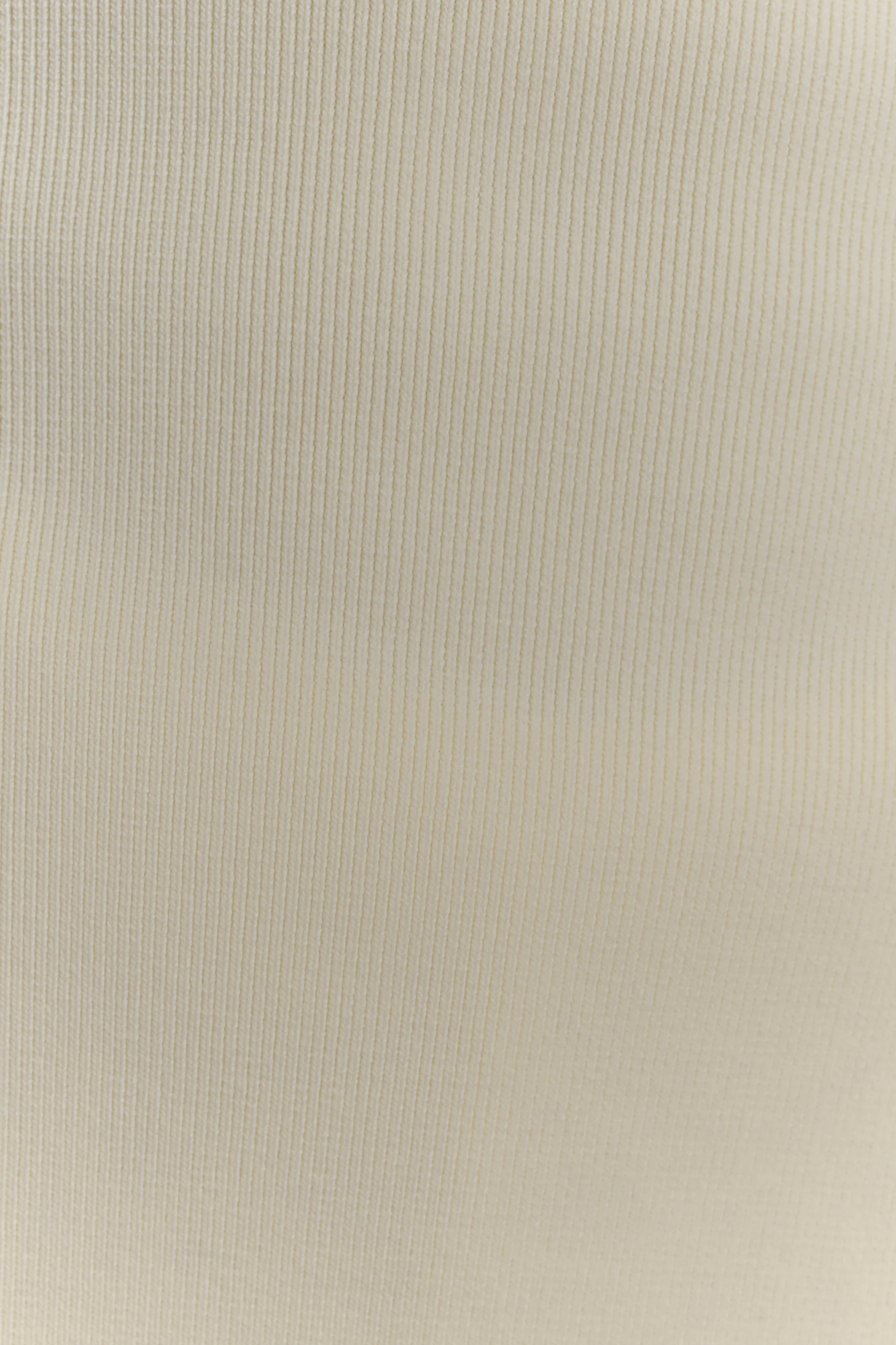 Anette Bandage Knit Strapless Top in Ivory – Chic&Drifts
