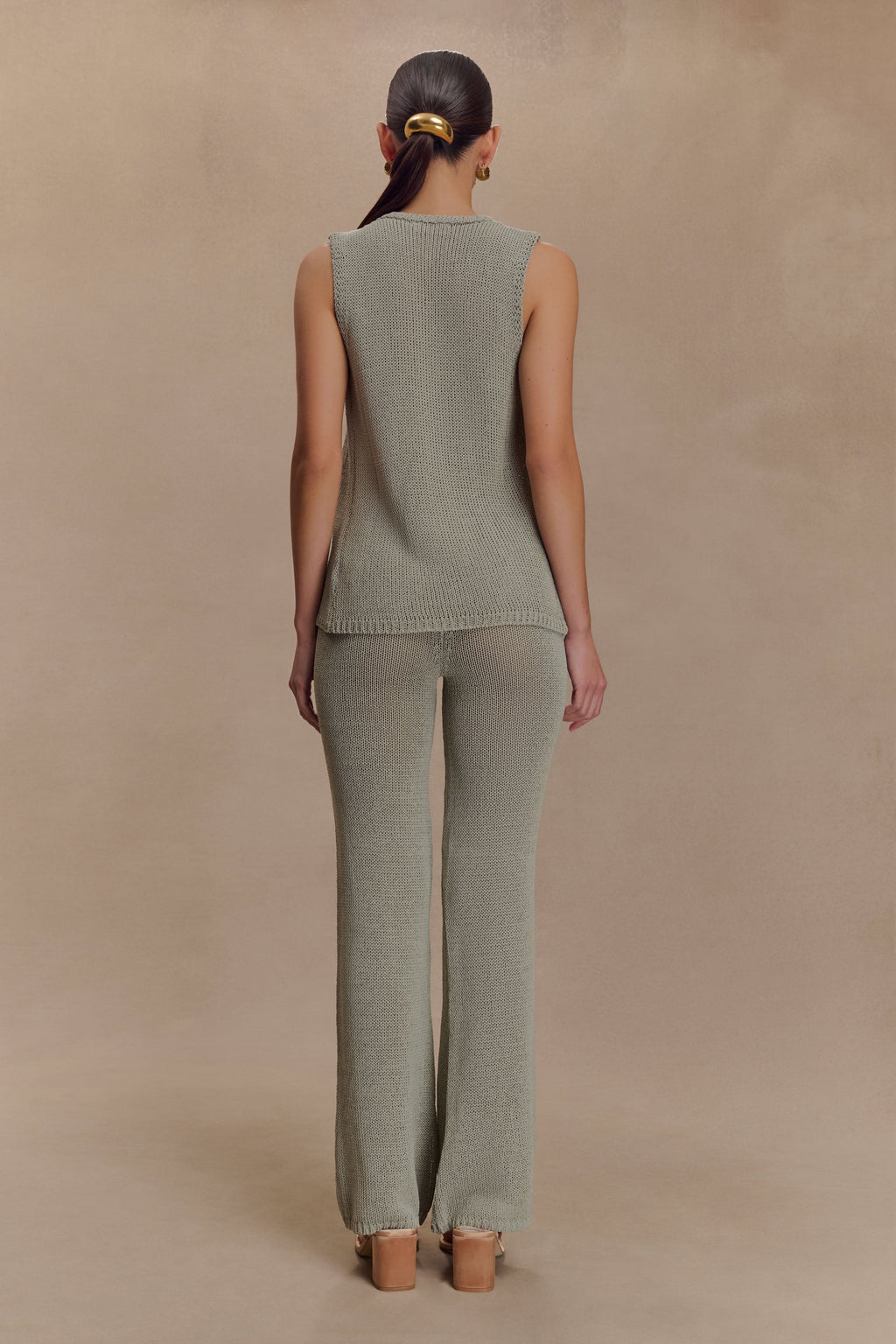 Malani Knit Top With Hardware in Sage – Chic&Drifts