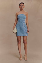 Akira Embroidered Denim Mini Dress in Mid Blue – Chic&Drifts