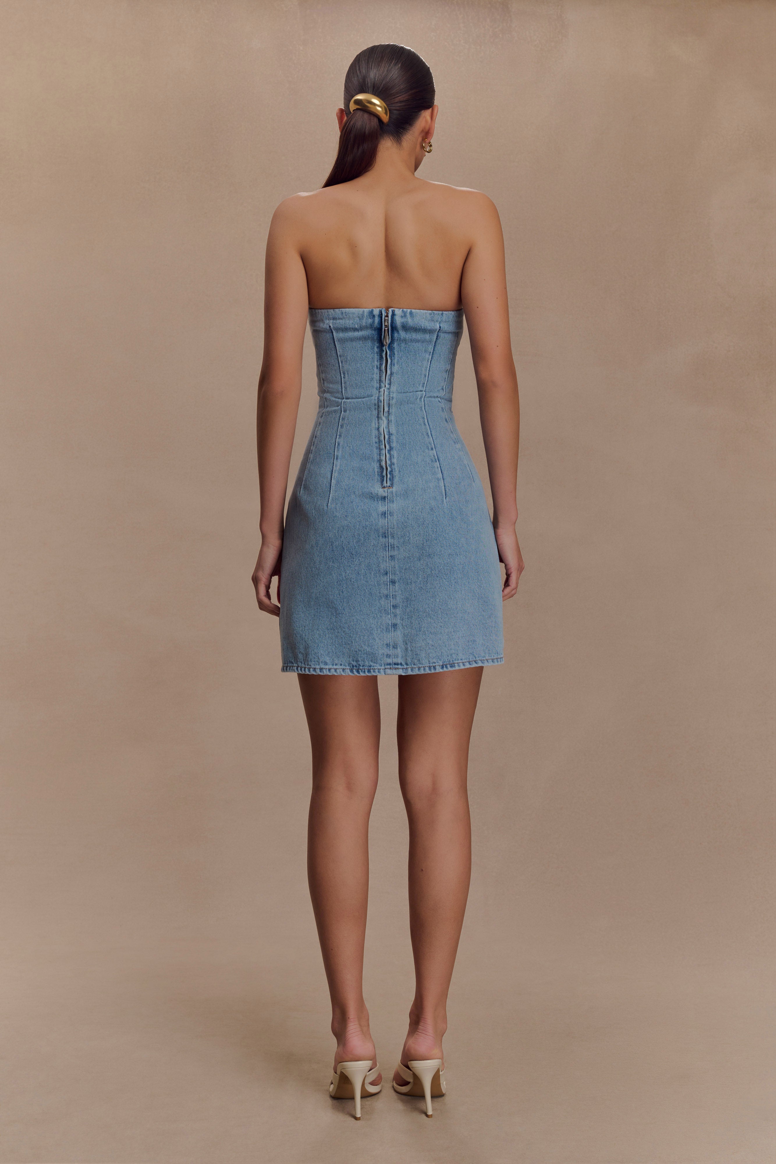 Akira Embroidered Denim Mini Dress in Mid Blue – Chic&Drifts