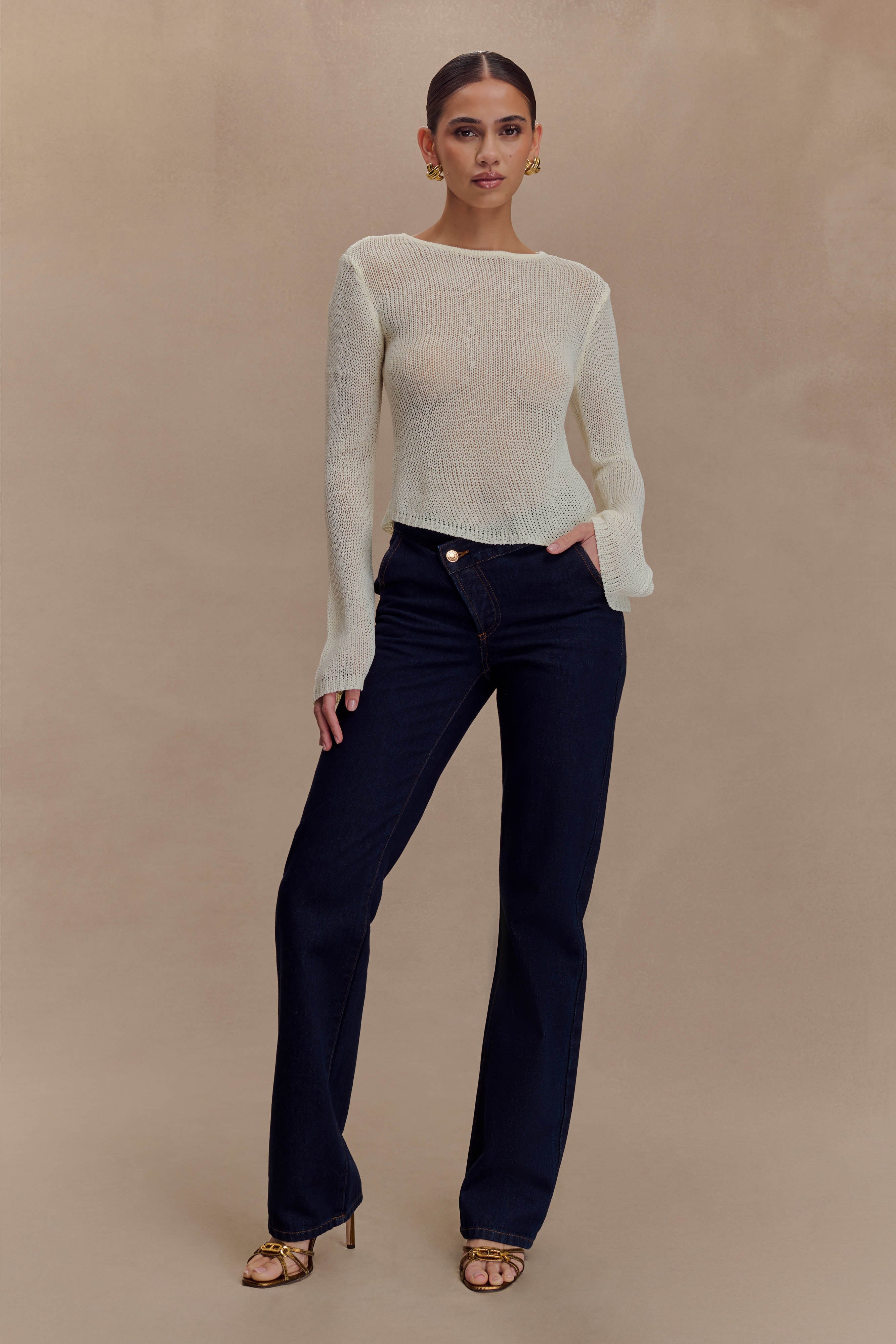 Isabella Long Sleeve Knit Top in White – Chic&Drifts