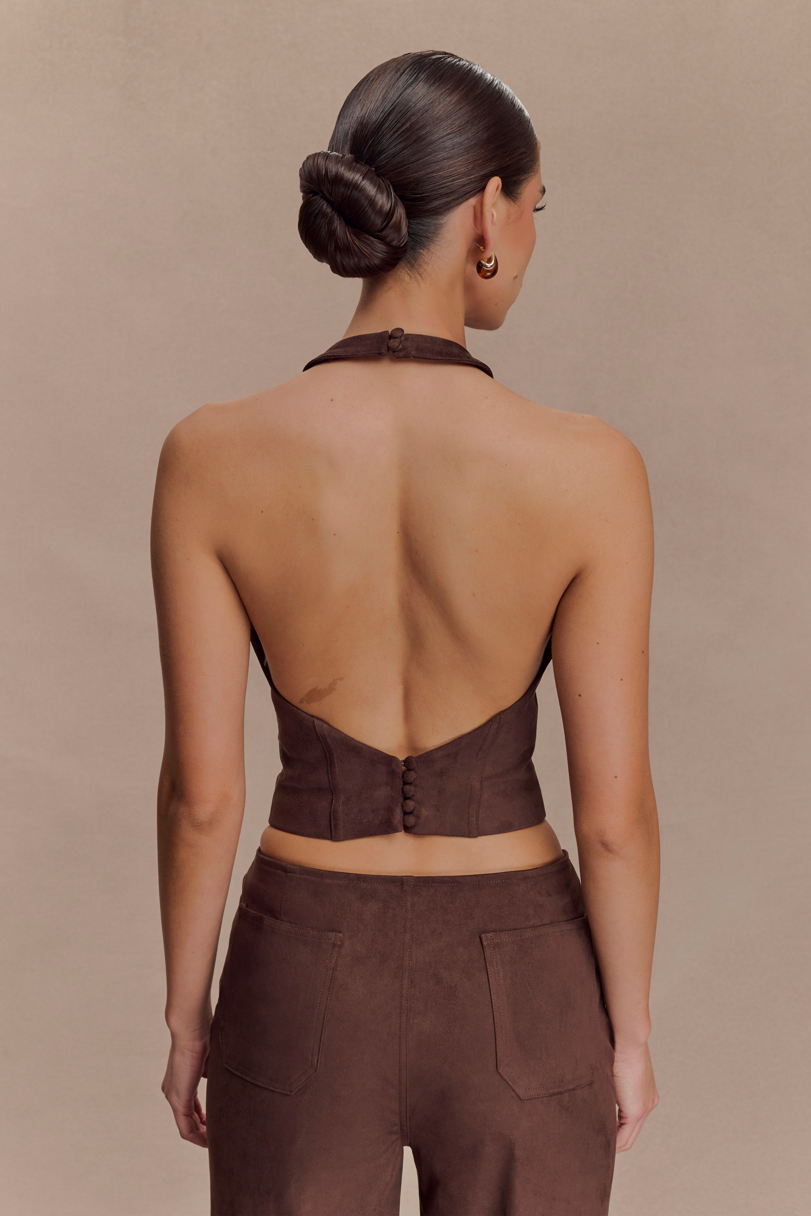 Logan Faux Suede Halter Top in Dark Chocolate – Chic&Drifts
