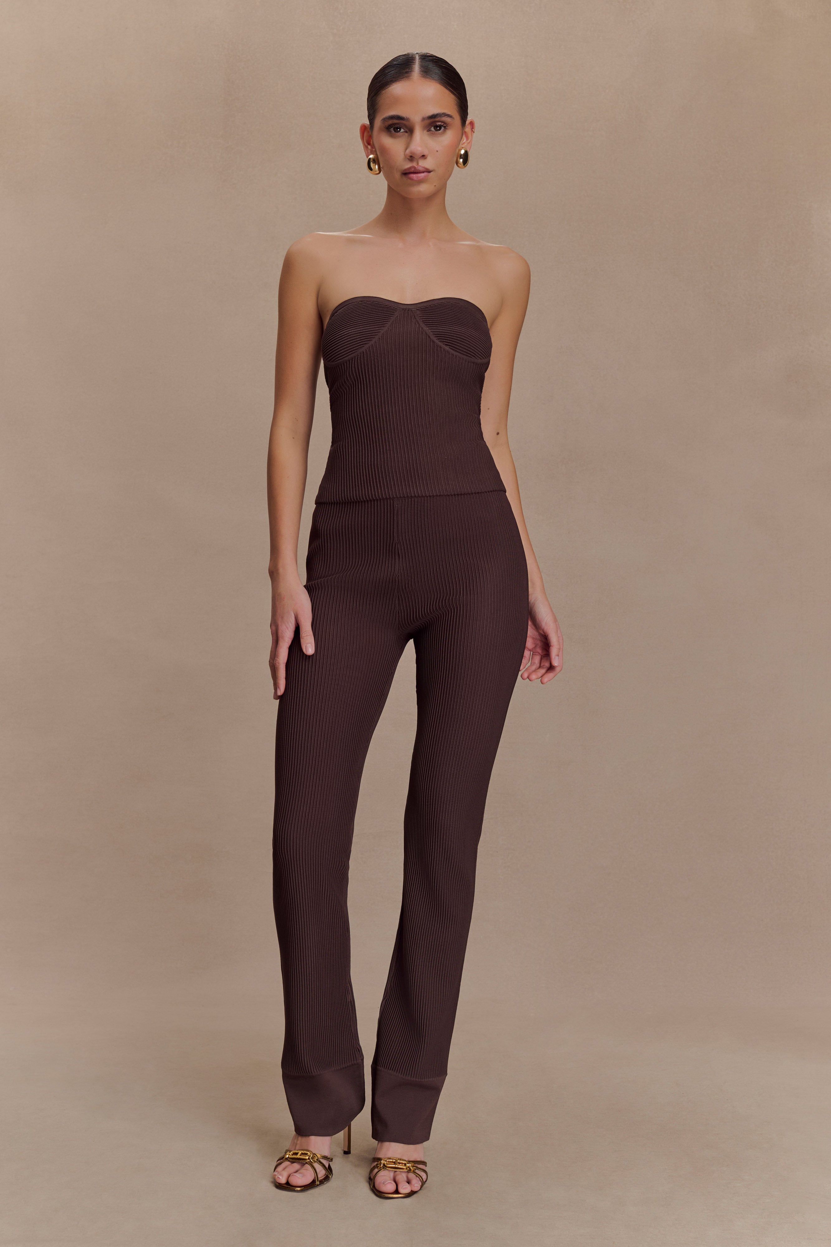 Elodie Strapless Cupped Knit Top in Chocolate – Chic&Drifts