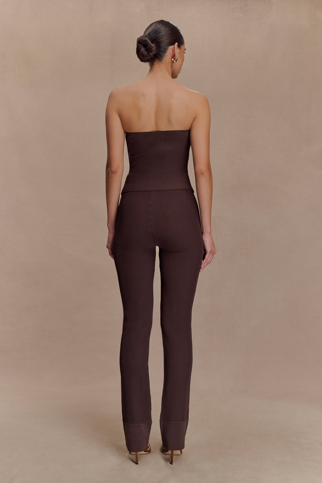 Elodie Strapless Cupped Knit Top in Chocolate – Chic&Drifts