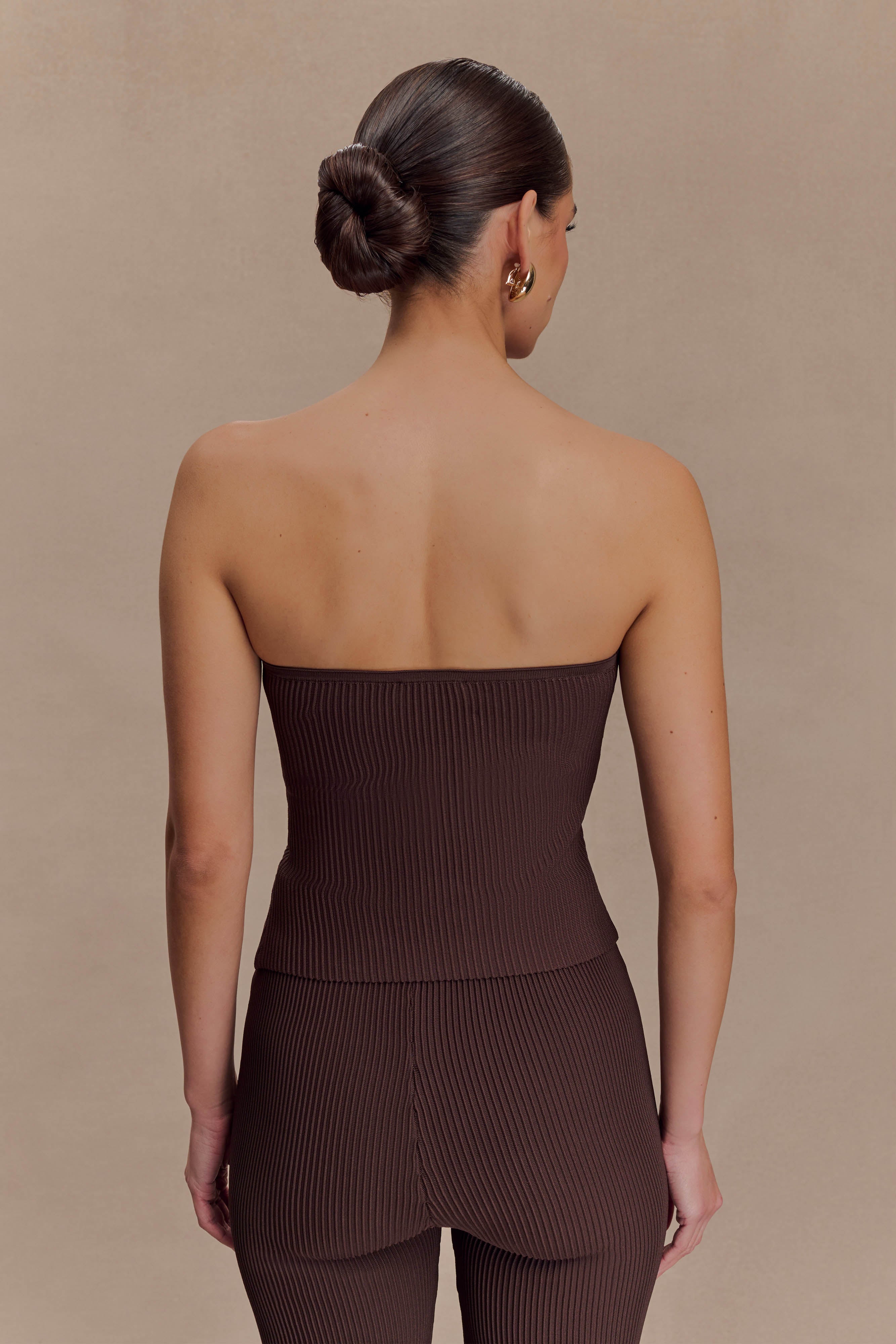 Elodie Strapless Cupped Knit Top in Chocolate – Chic&Drifts