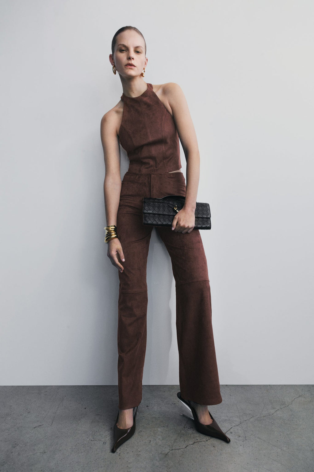 Logan Faux Suede Halter Top in Dark Chocolate – Chic&Drifts