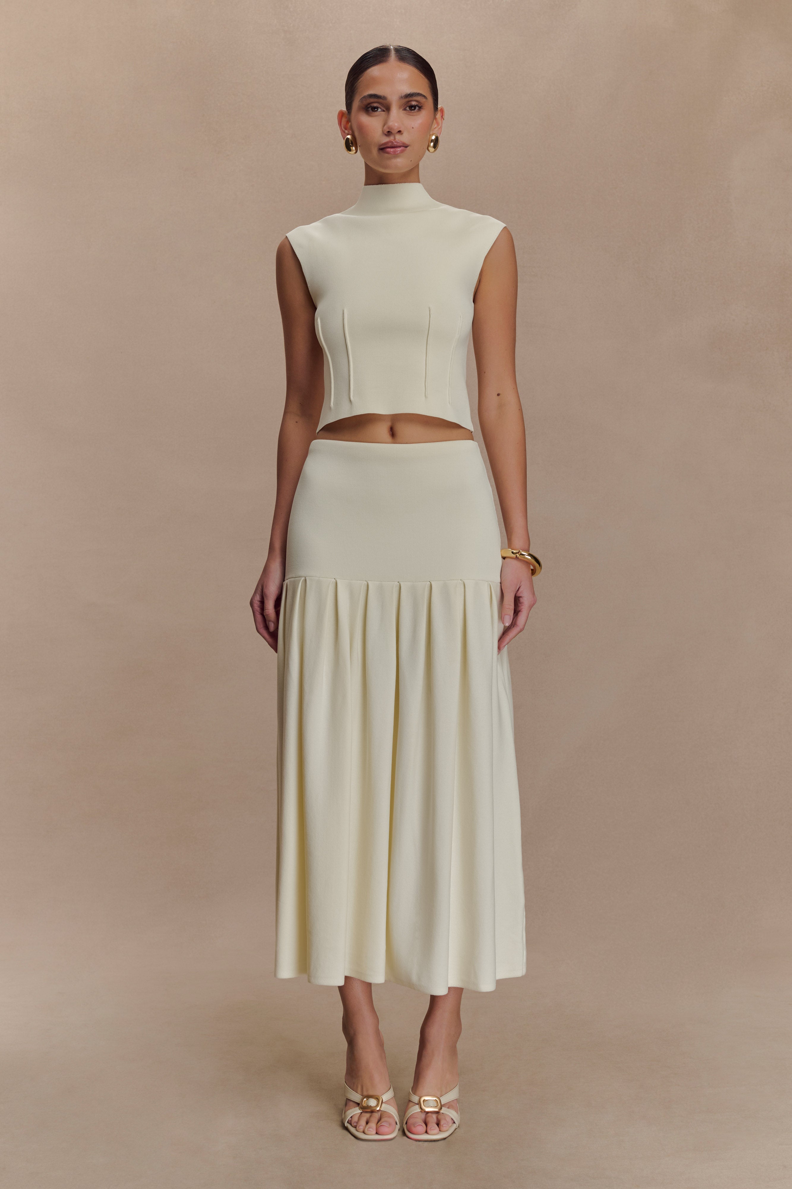 Romaine High Neck Bandage Knit Top in Ivory – Chic&Drifts