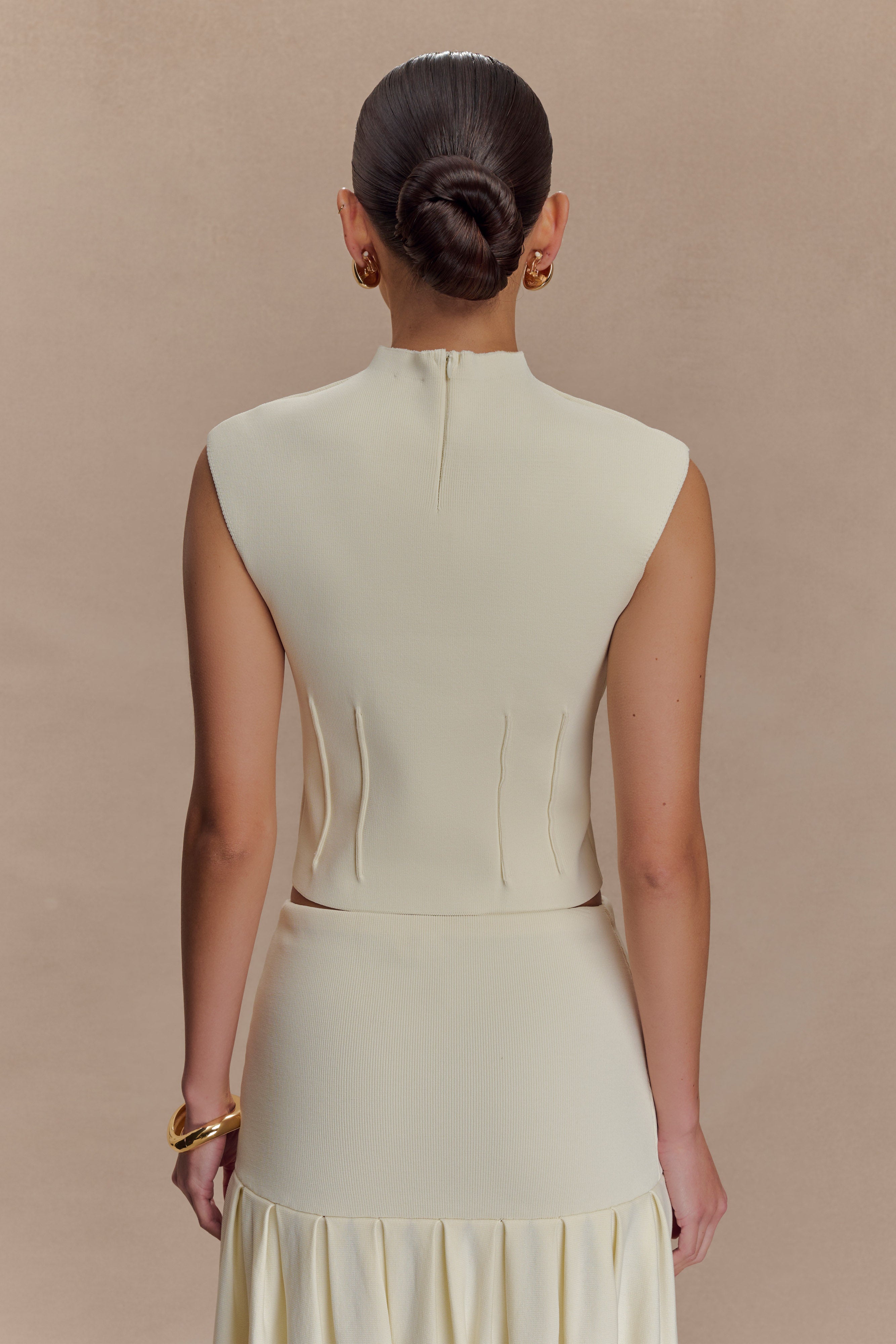 Romaine High Neck Bandage Knit Top in Ivory – Chic&Drifts