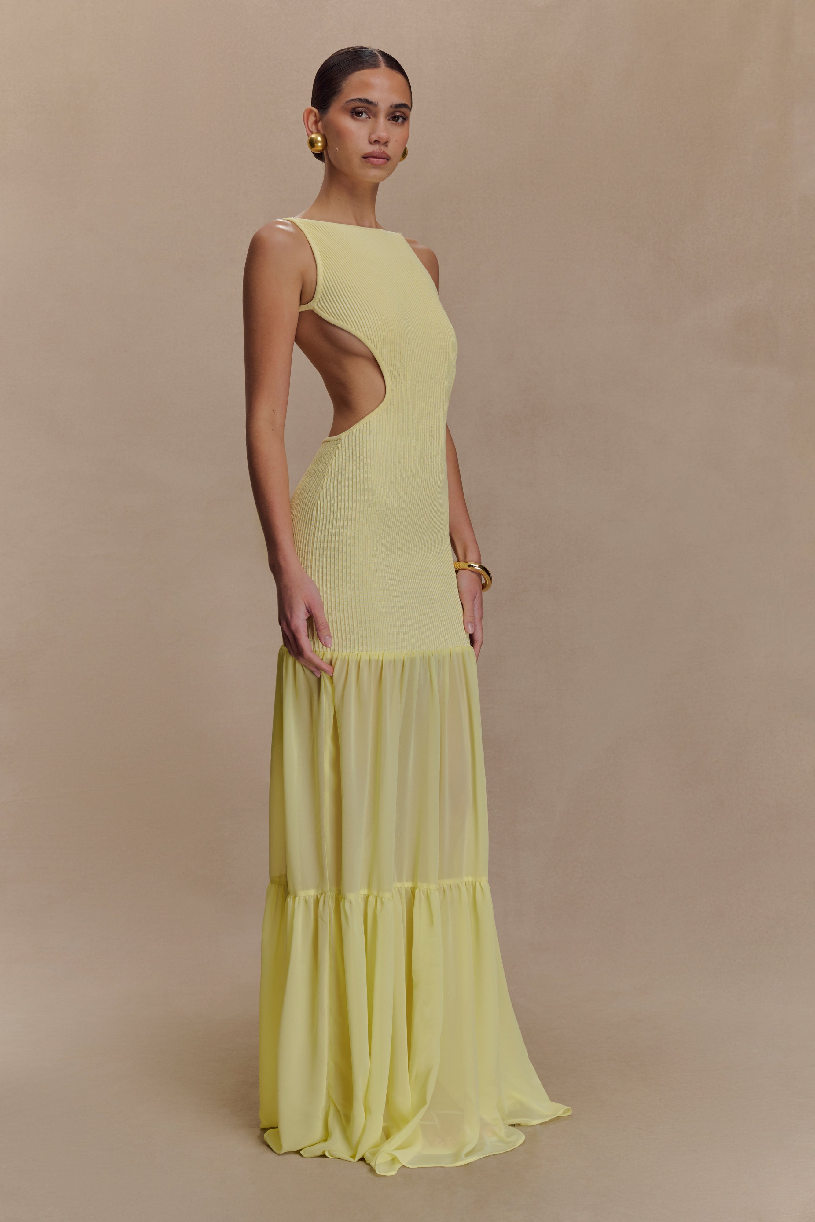 Haille Knit Chiffon Maxi Dress in Lemon – Chic&Drifts