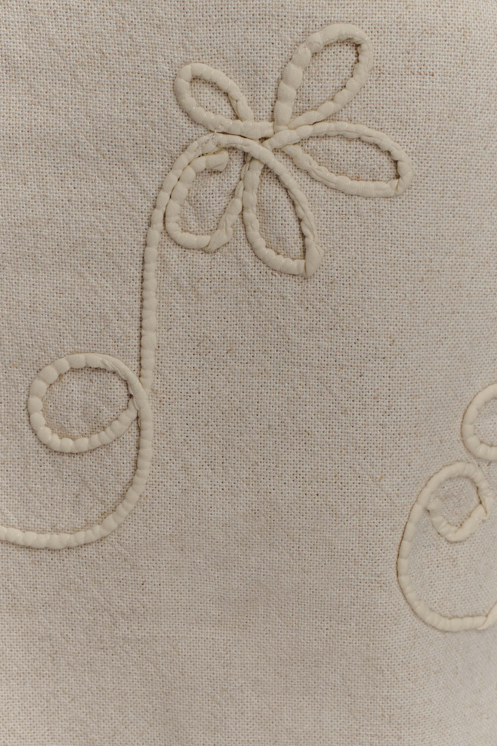 Casey Linen Corded Embroidered Linen Top in Natural – Chic&Drifts