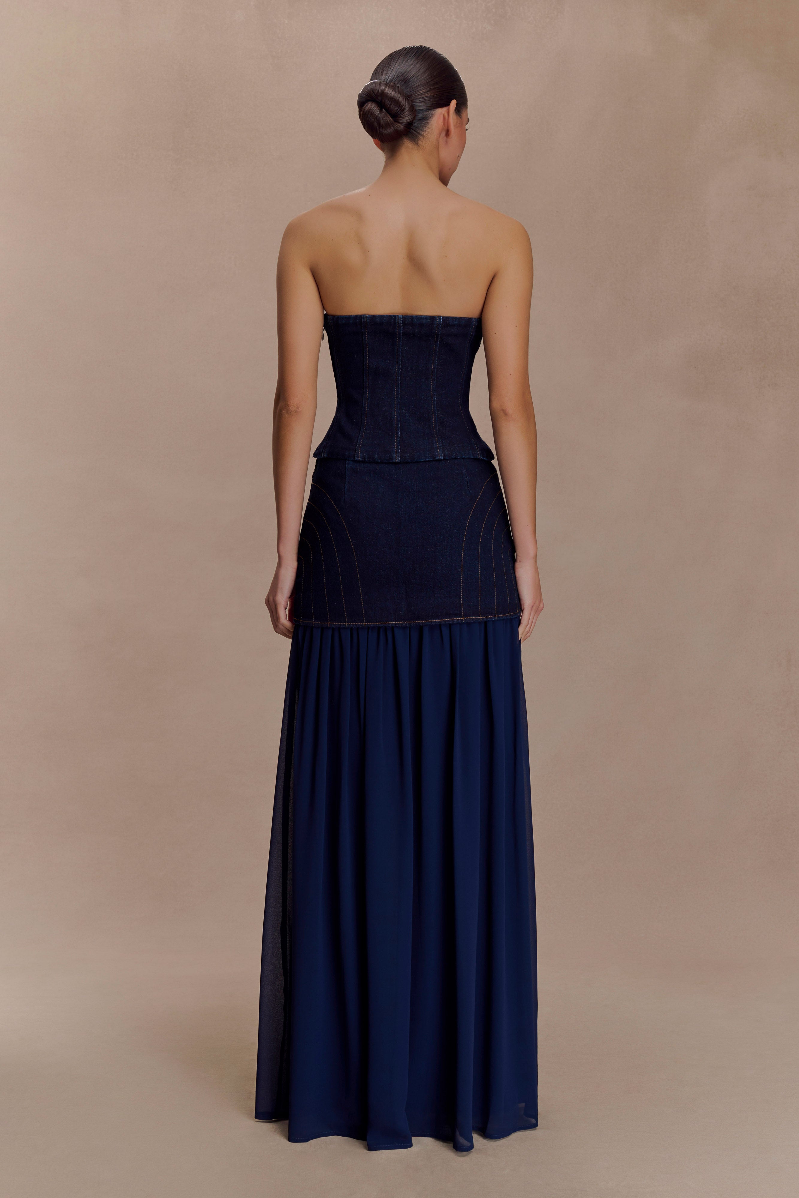Tully Strapless Topstitch Denim Top in Indigo Blue – Chic&Drifts