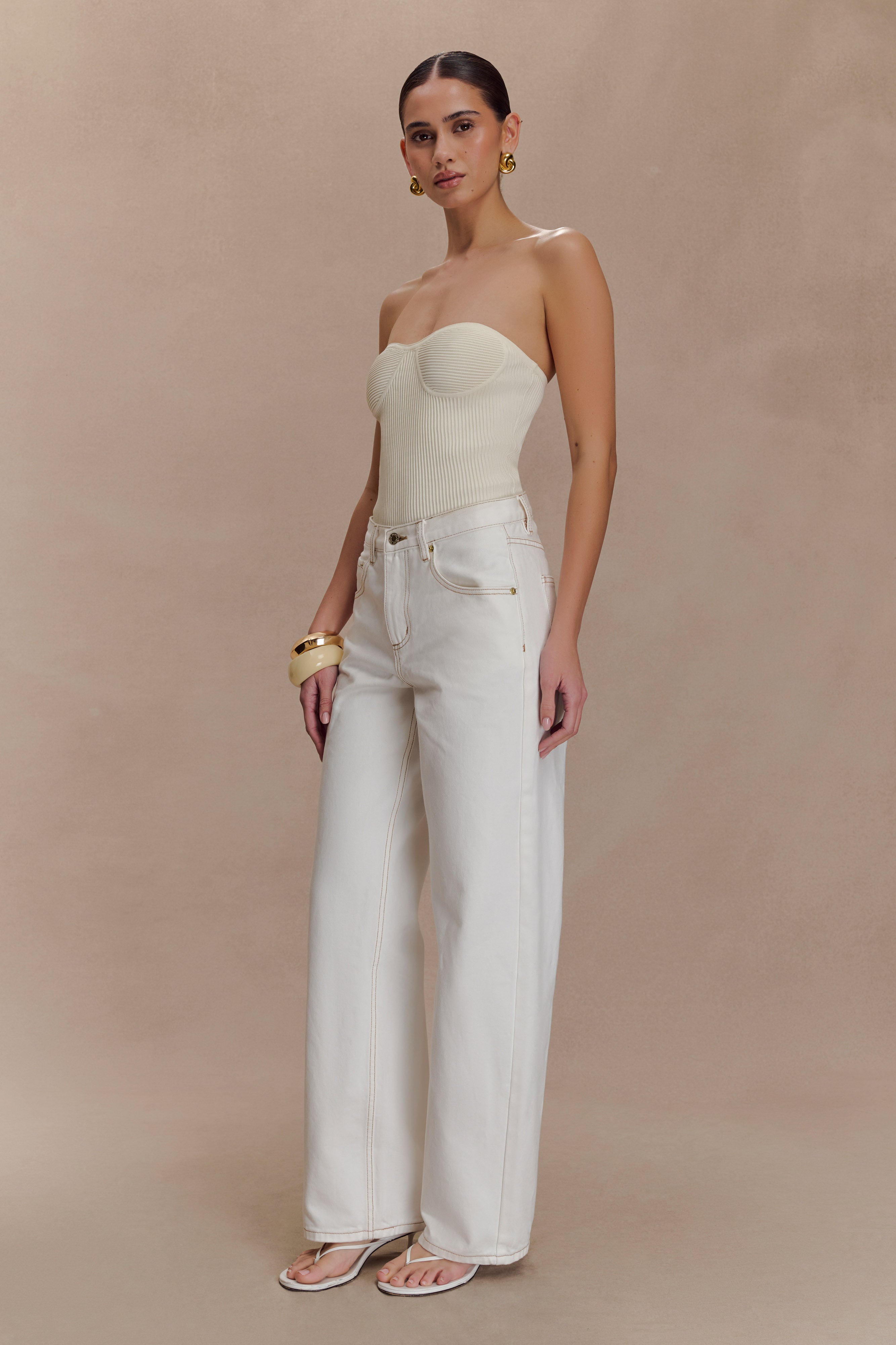 Elodie Strapless Cupped Knit Top in Ivory – Chic&Drifts