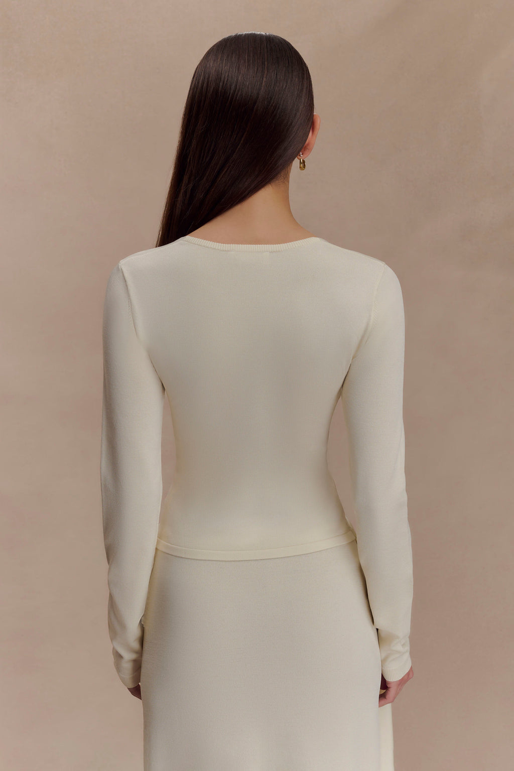 Miraby Front Ruched Knit Long Sleeve Top in Ivory – Chic&Drifts