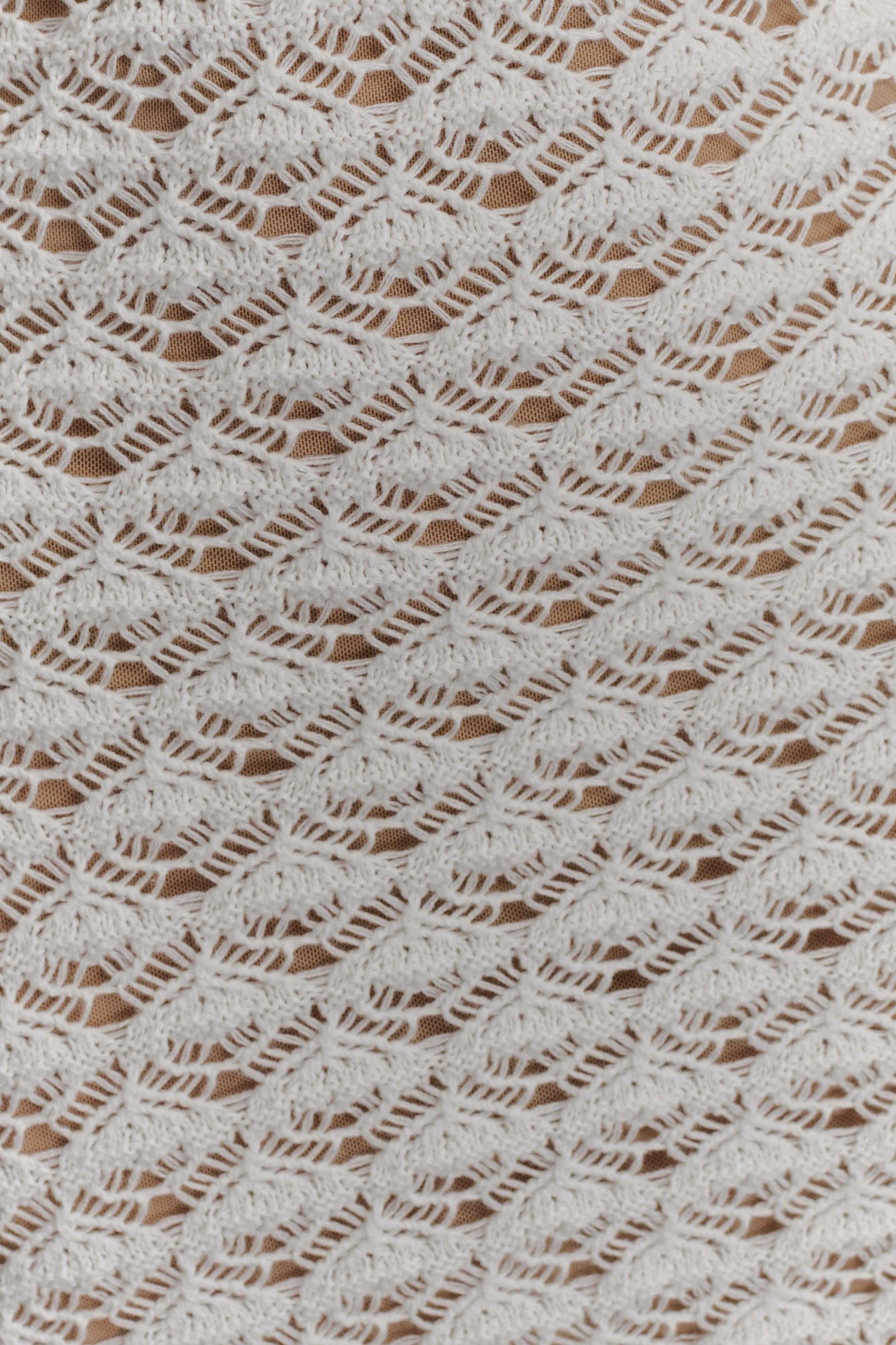 Brigid Ruffle Knit Sleeveless Dress in Ivory – Chic&Drifts