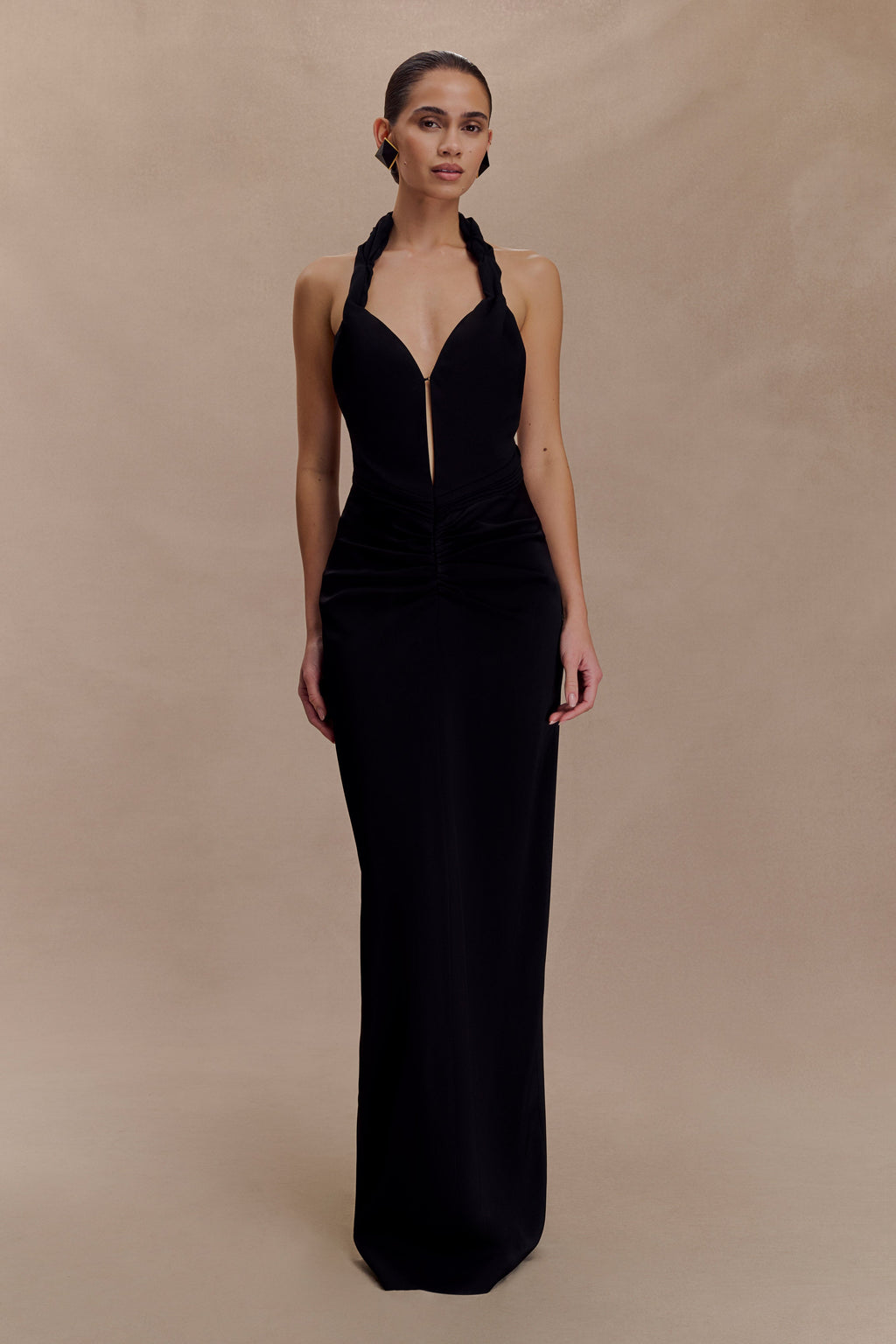 Vivianne Low Neck Maxi Dress