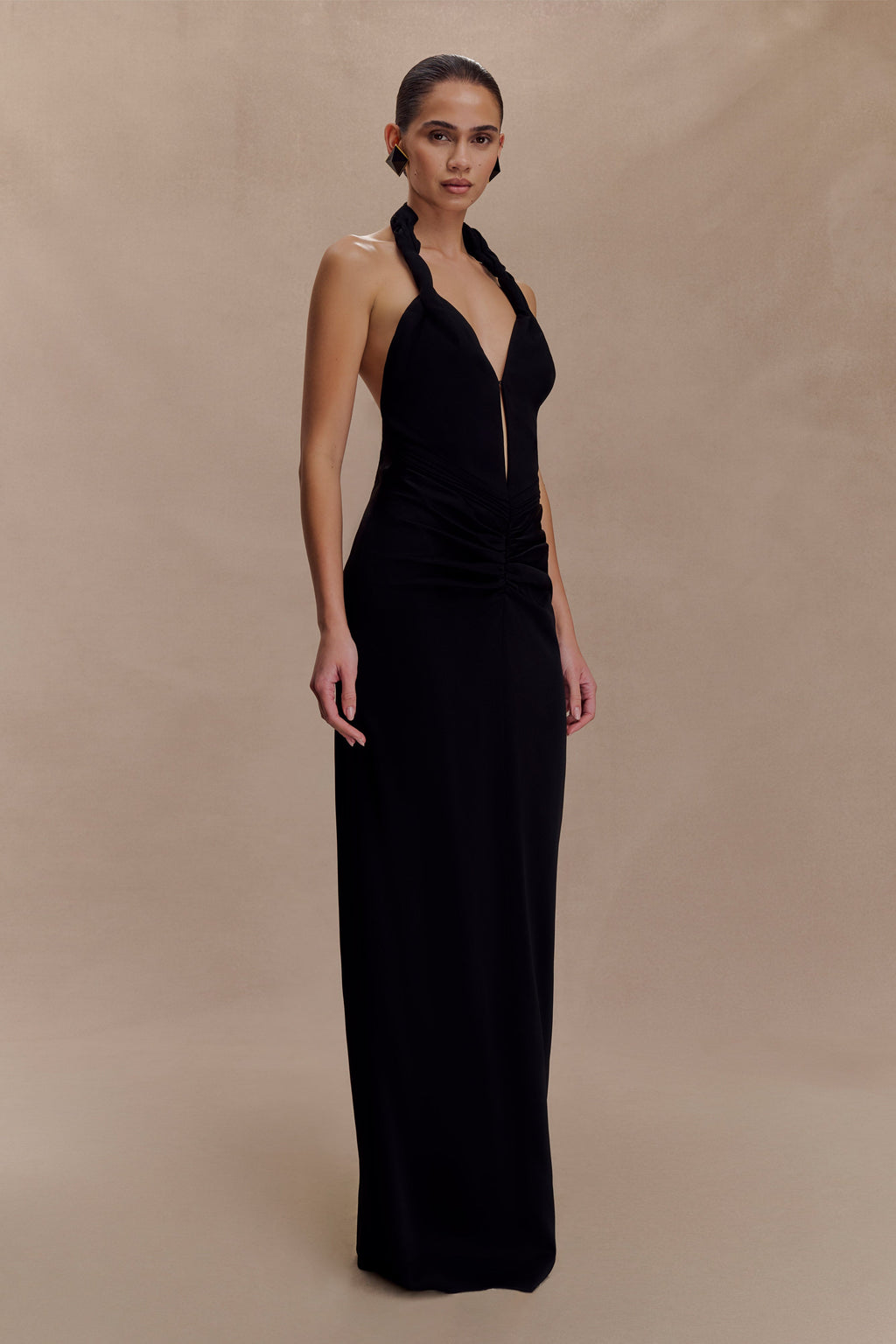 Vivianne Low Neck Maxi Dress