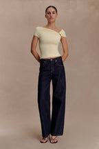 Kinsley Slinky Top With Hardware in Pale Lemon – Chic&Drifts