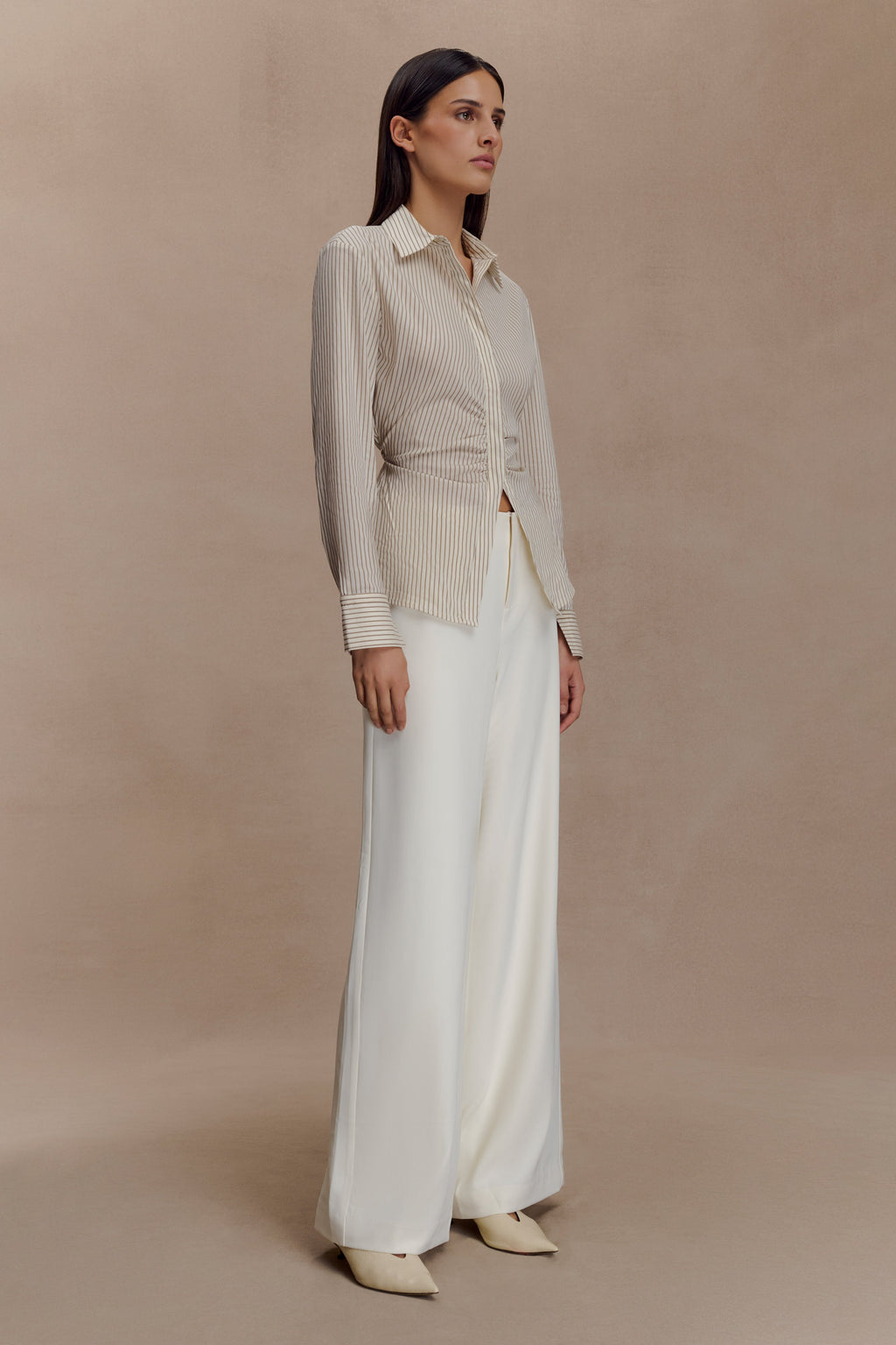 Millie Tie Back Cotton Shirt in Beige Pinstripe – Chic&Drifts