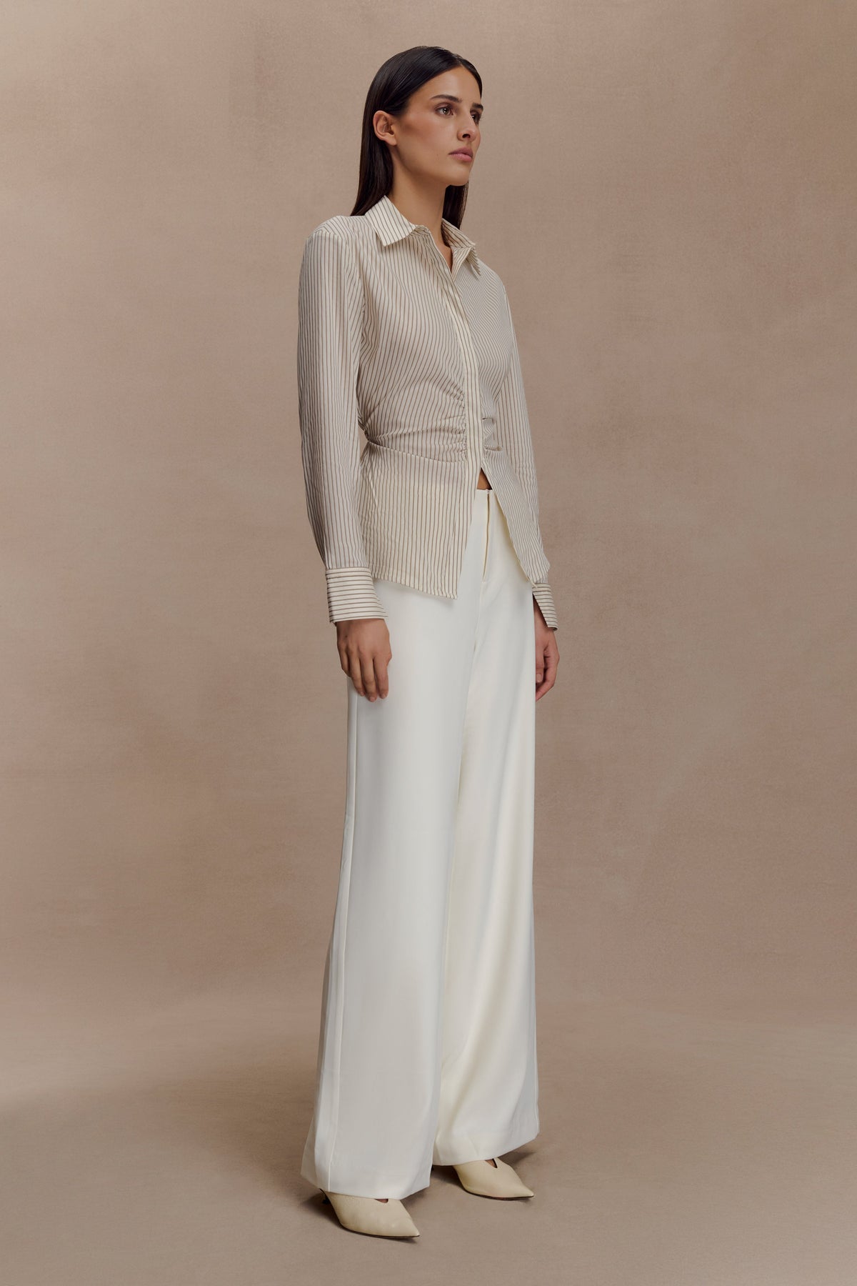 Millie Tie Back Cotton Shirt in Beige Pinstripe – Chic&Drifts